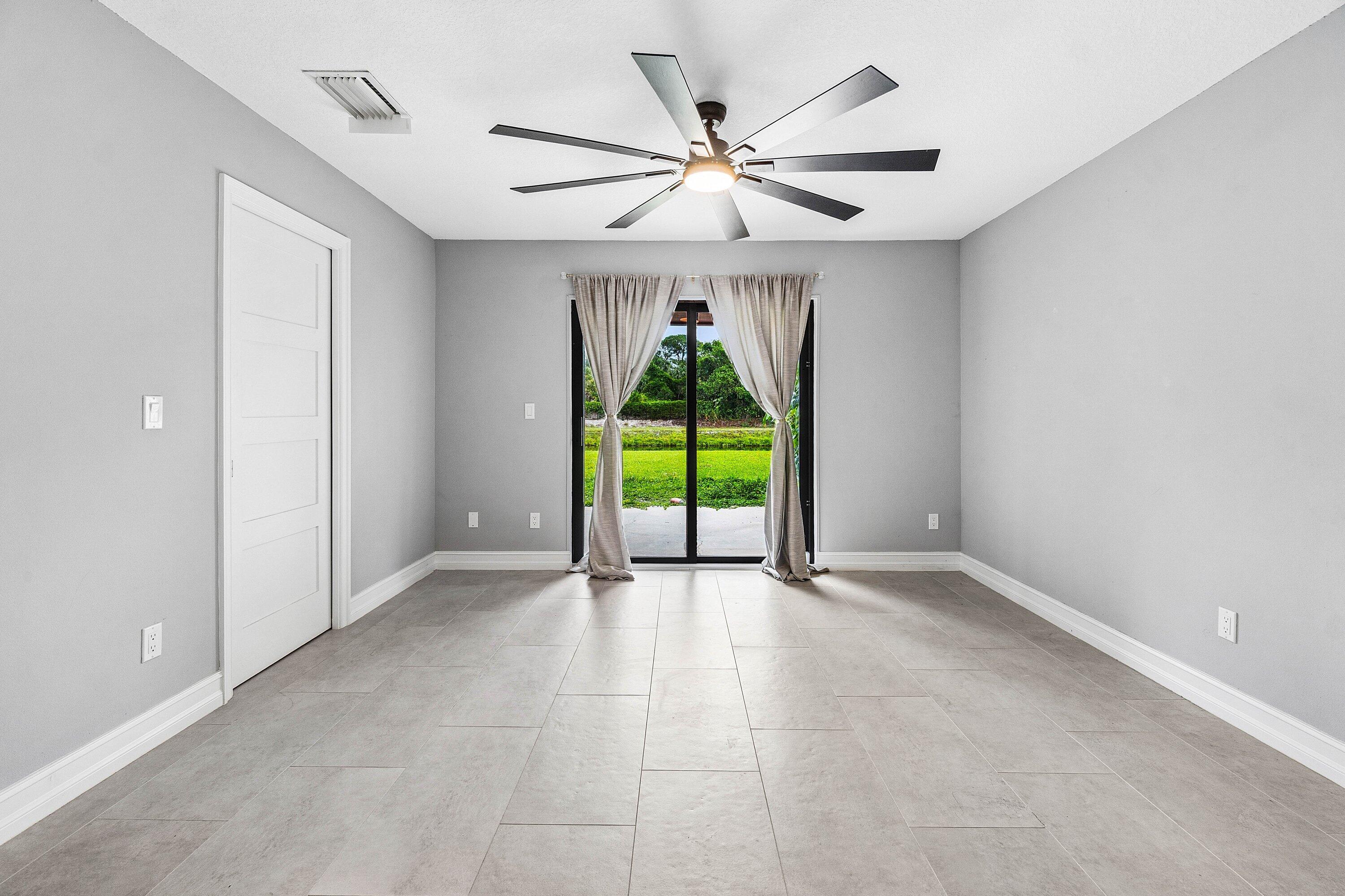 BOYNTON LAKES 3-C - Residential