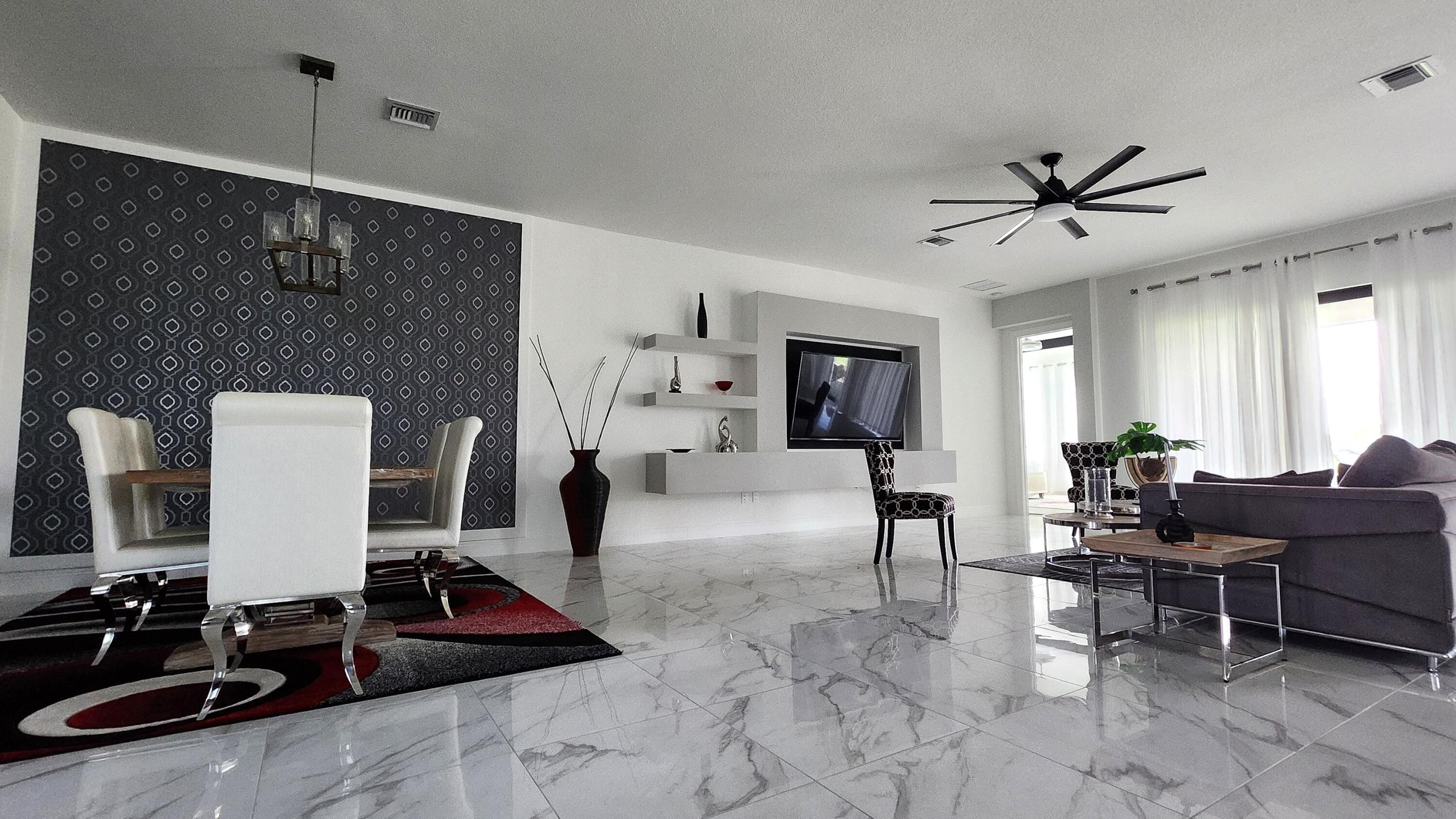 CRESSWIND PALM BEACH - Residential