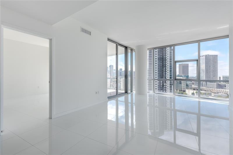 Paramount world center - Residential