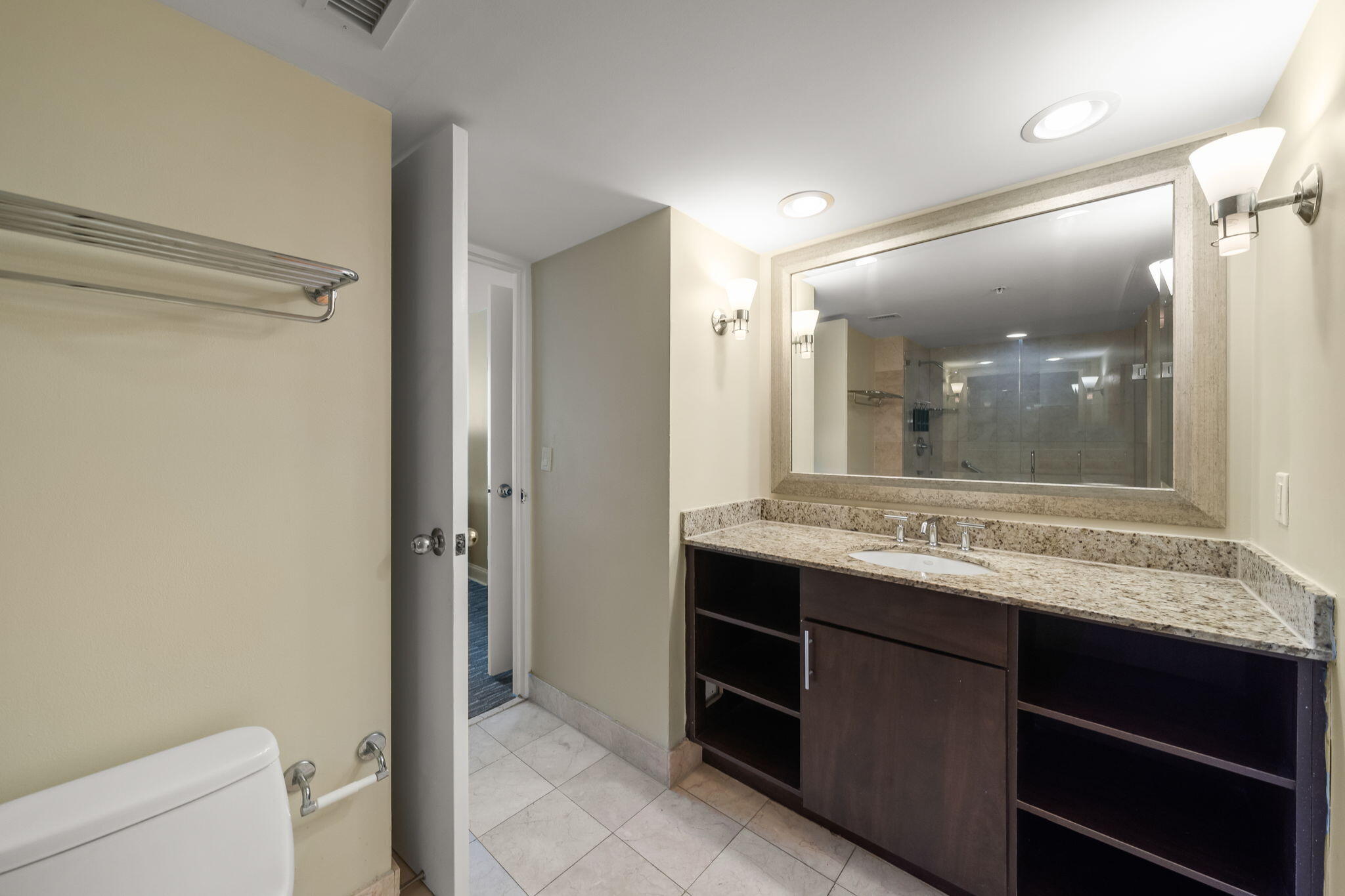 GALLERY ONE CONDO - Residential
