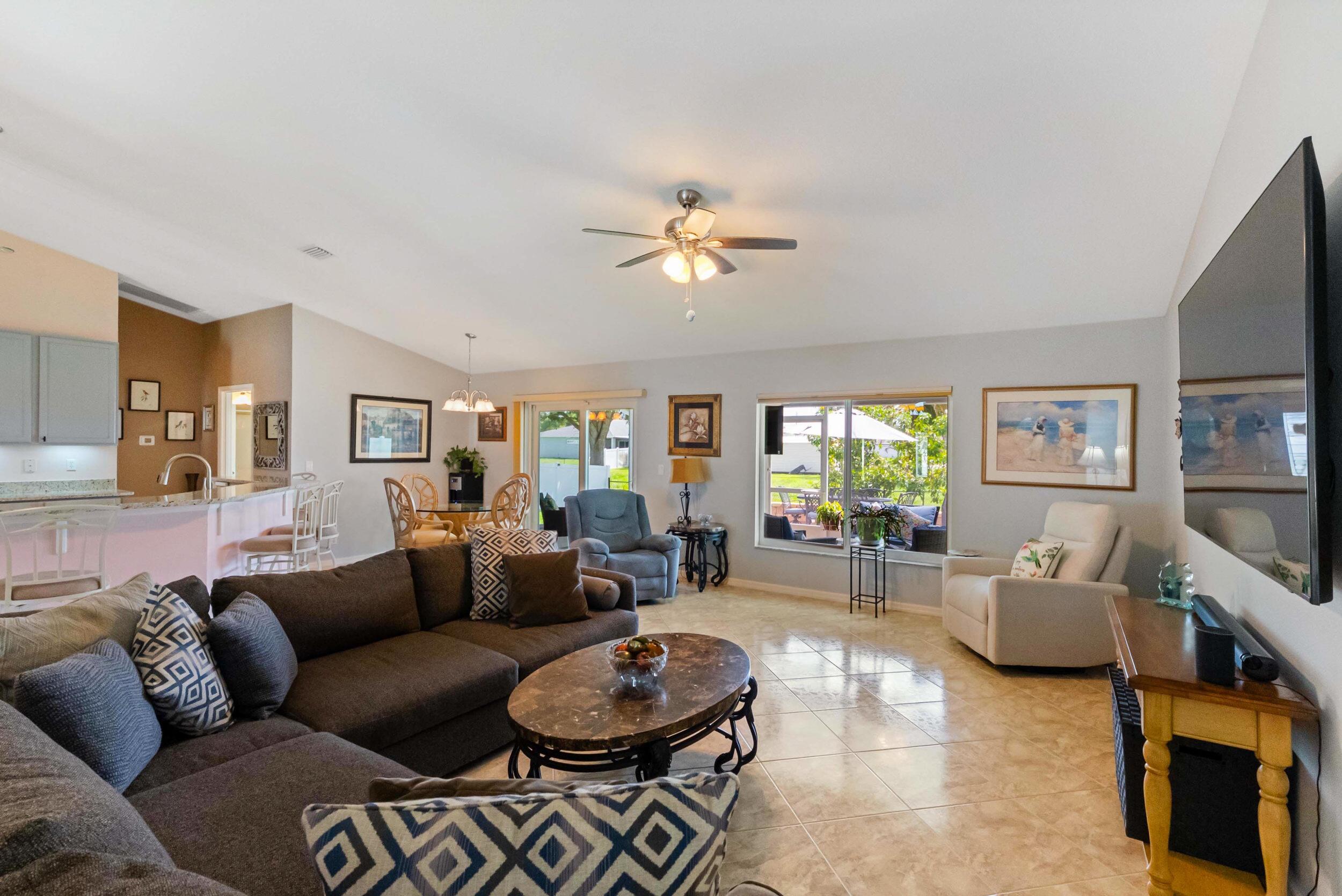 PORT ST LUCIE SECTION 21 - Residential