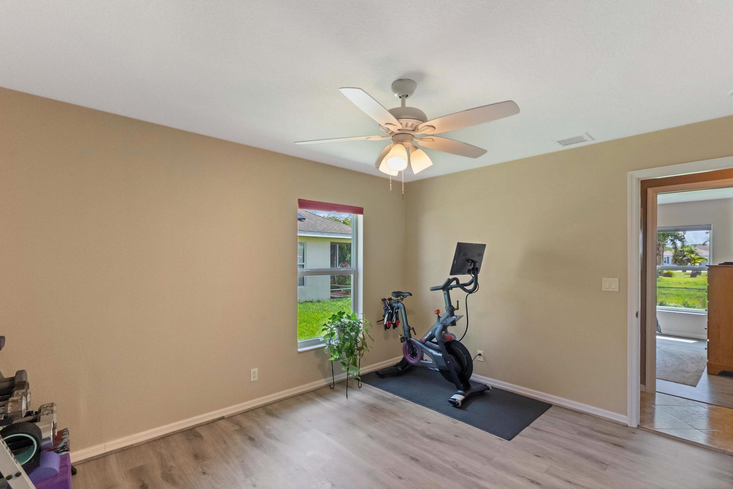 PORT ST LUCIE SECTION 21 - Residential