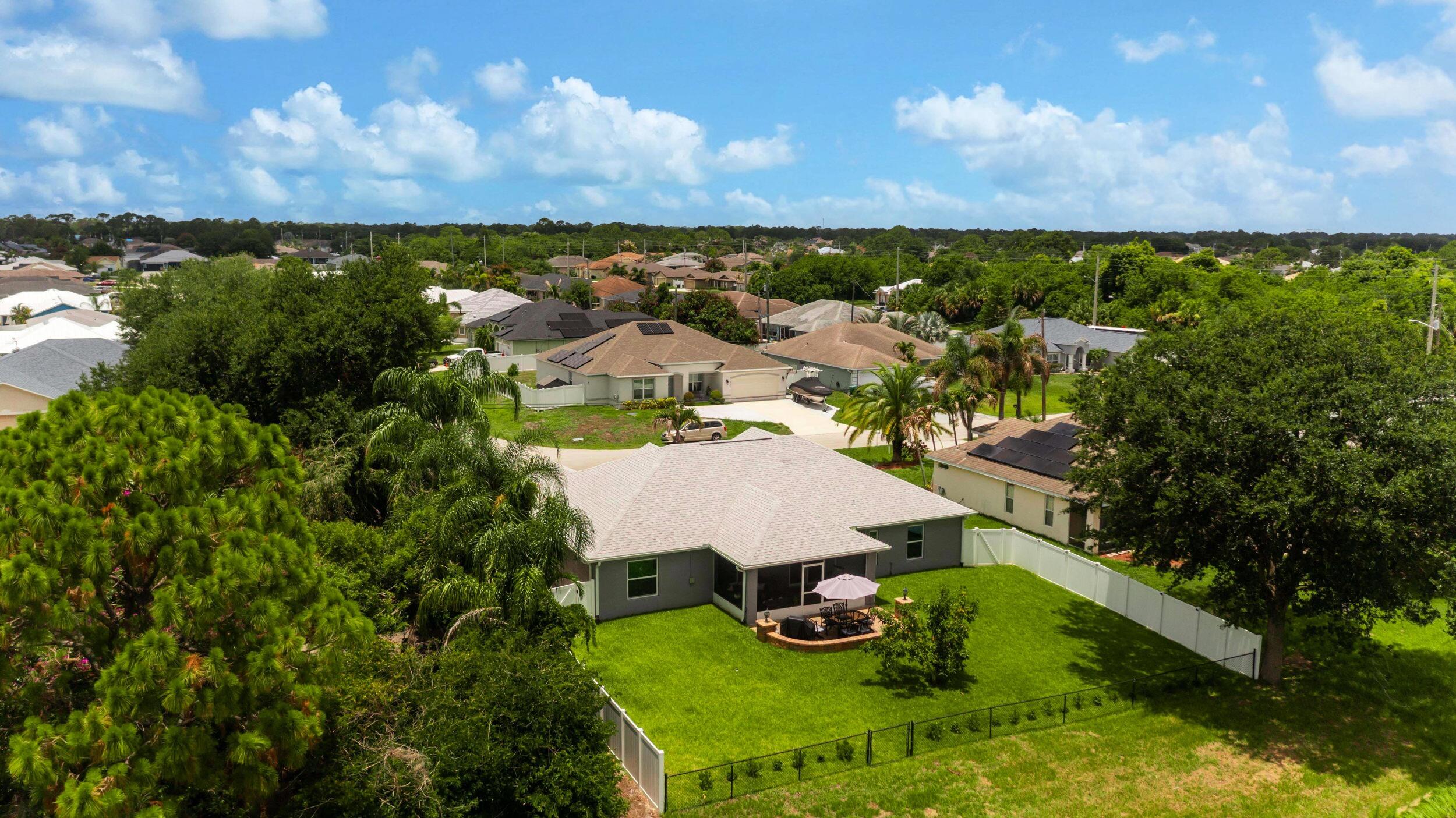 PORT ST LUCIE SECTION 21 - Residential