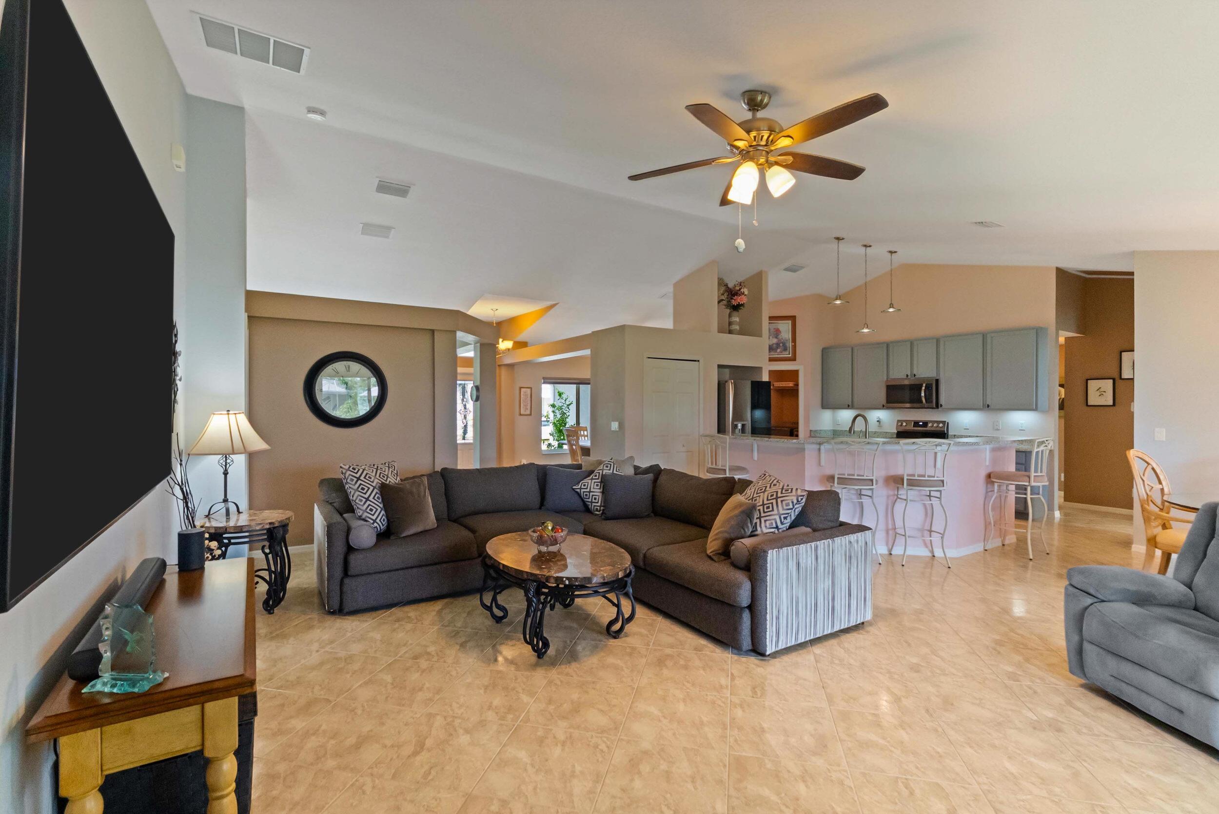 PORT ST LUCIE SECTION 21 - Residential