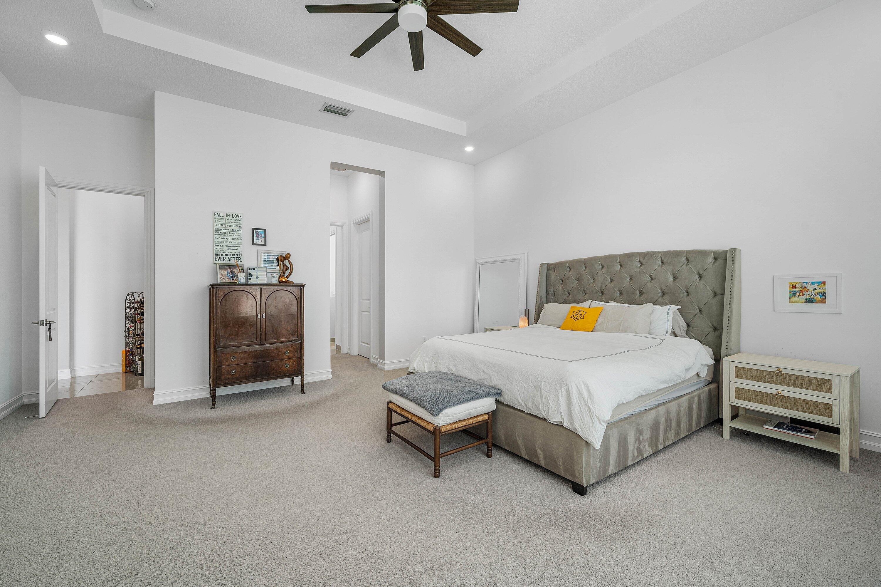 PALM MEADOWS ESTATES - Residential