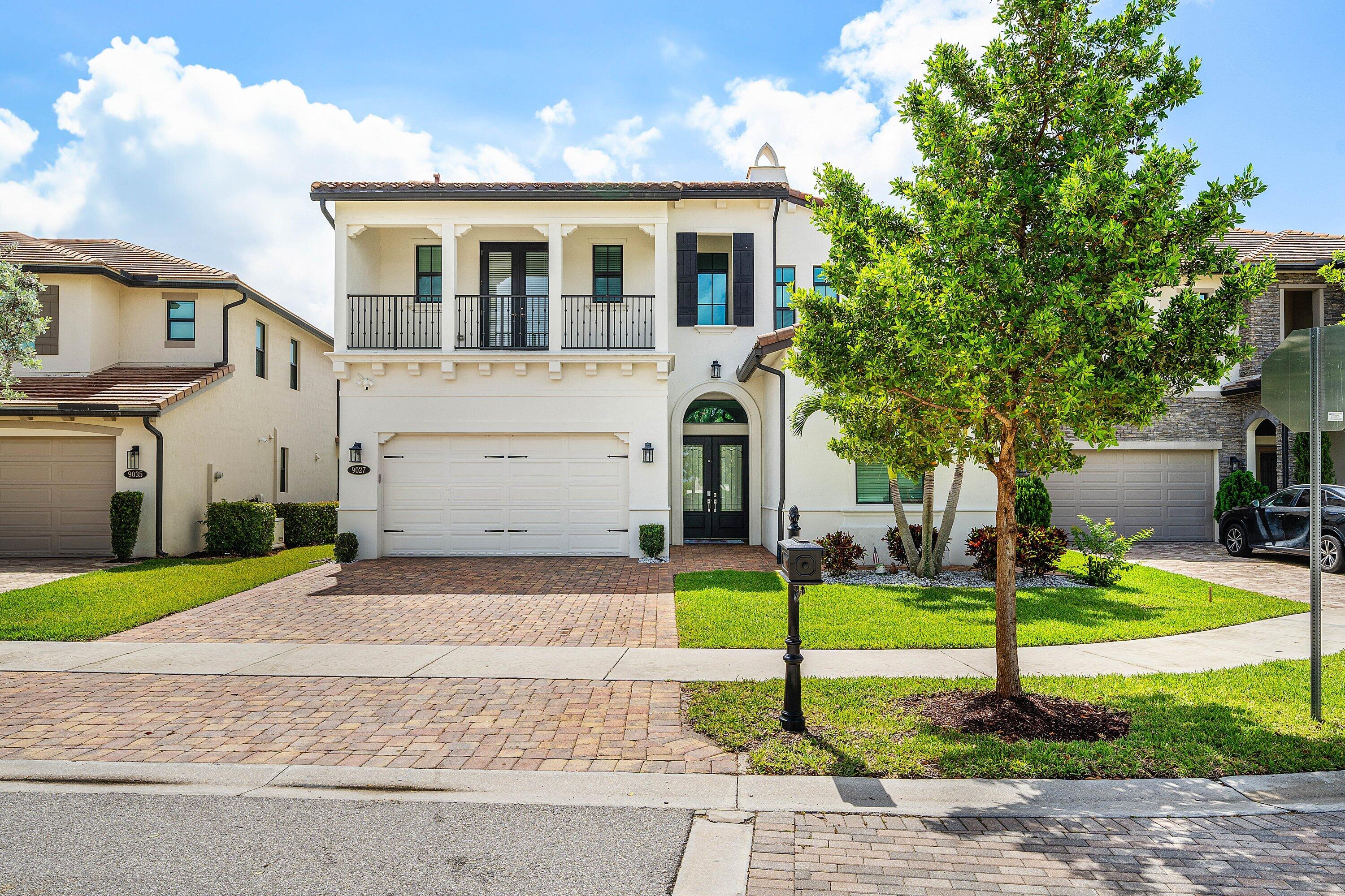PALM MEADOWS ESTATES - Residential