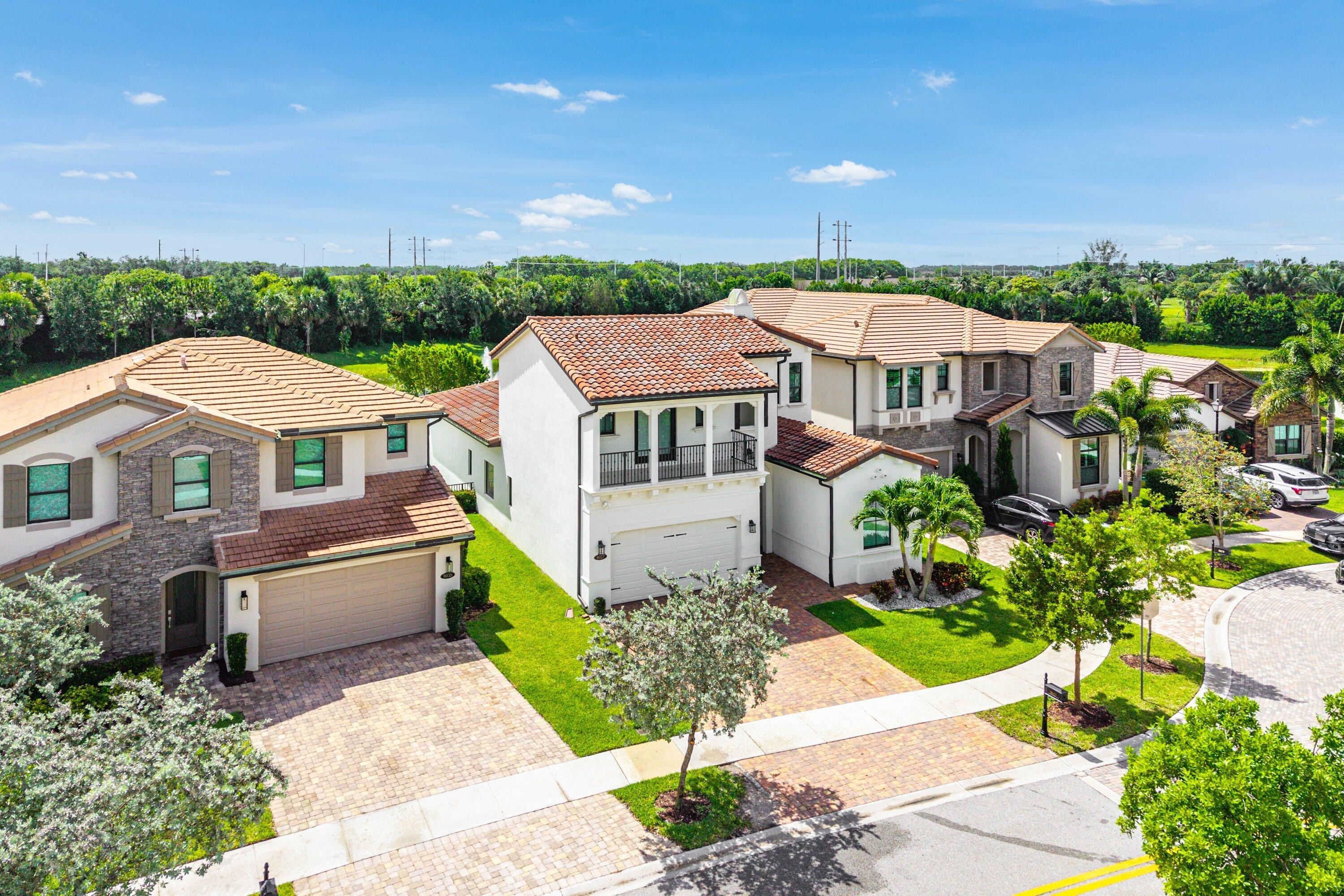 PALM MEADOWS ESTATES - Residential