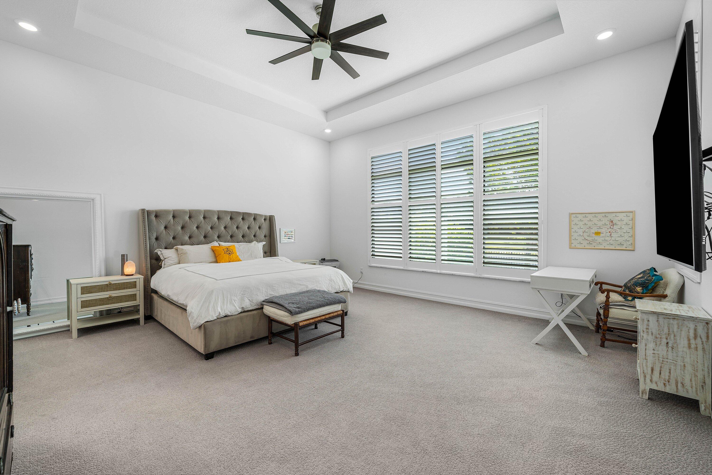 PALM MEADOWS ESTATES - Residential