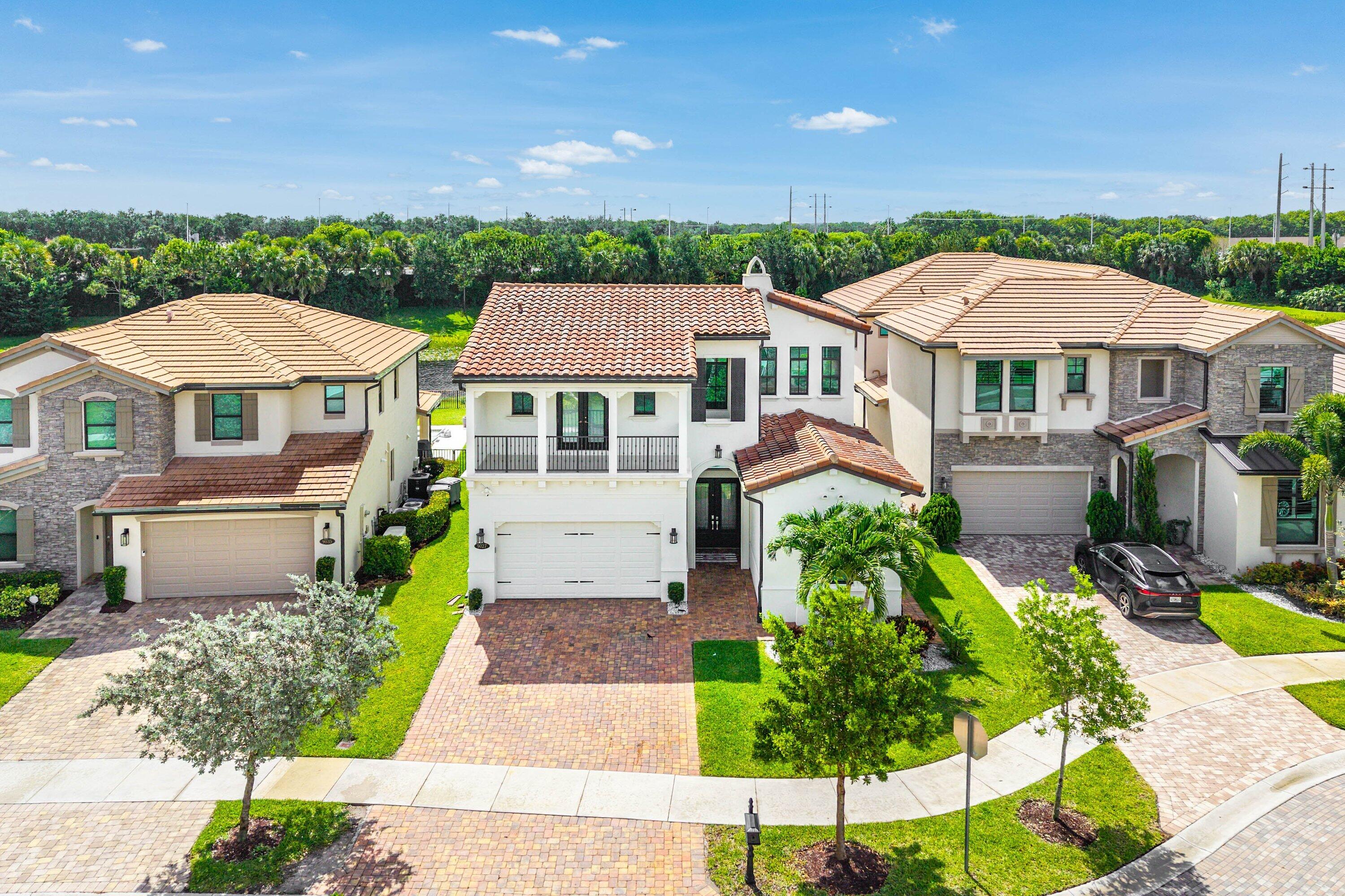 PALM MEADOWS ESTATES - Residential