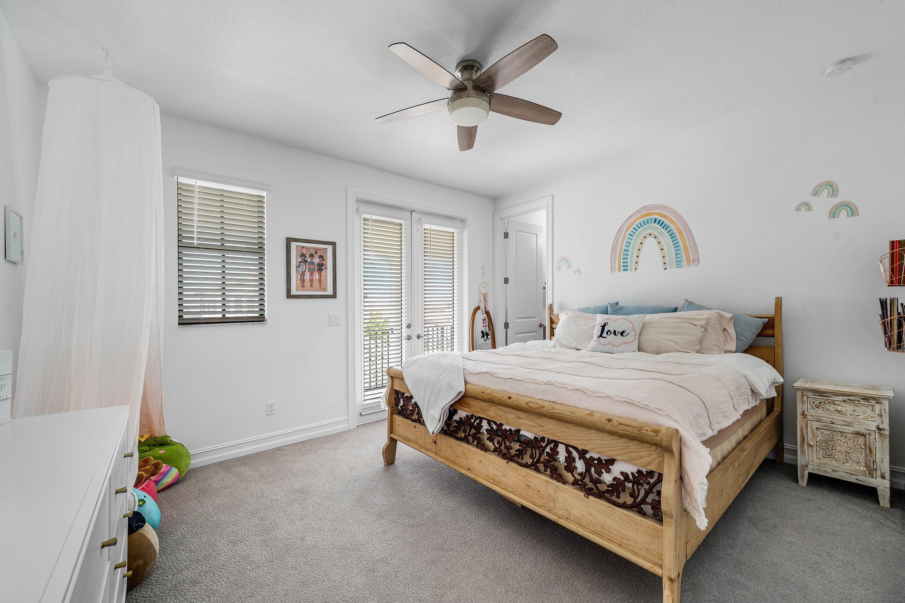 PALM MEADOWS ESTATES - Residential