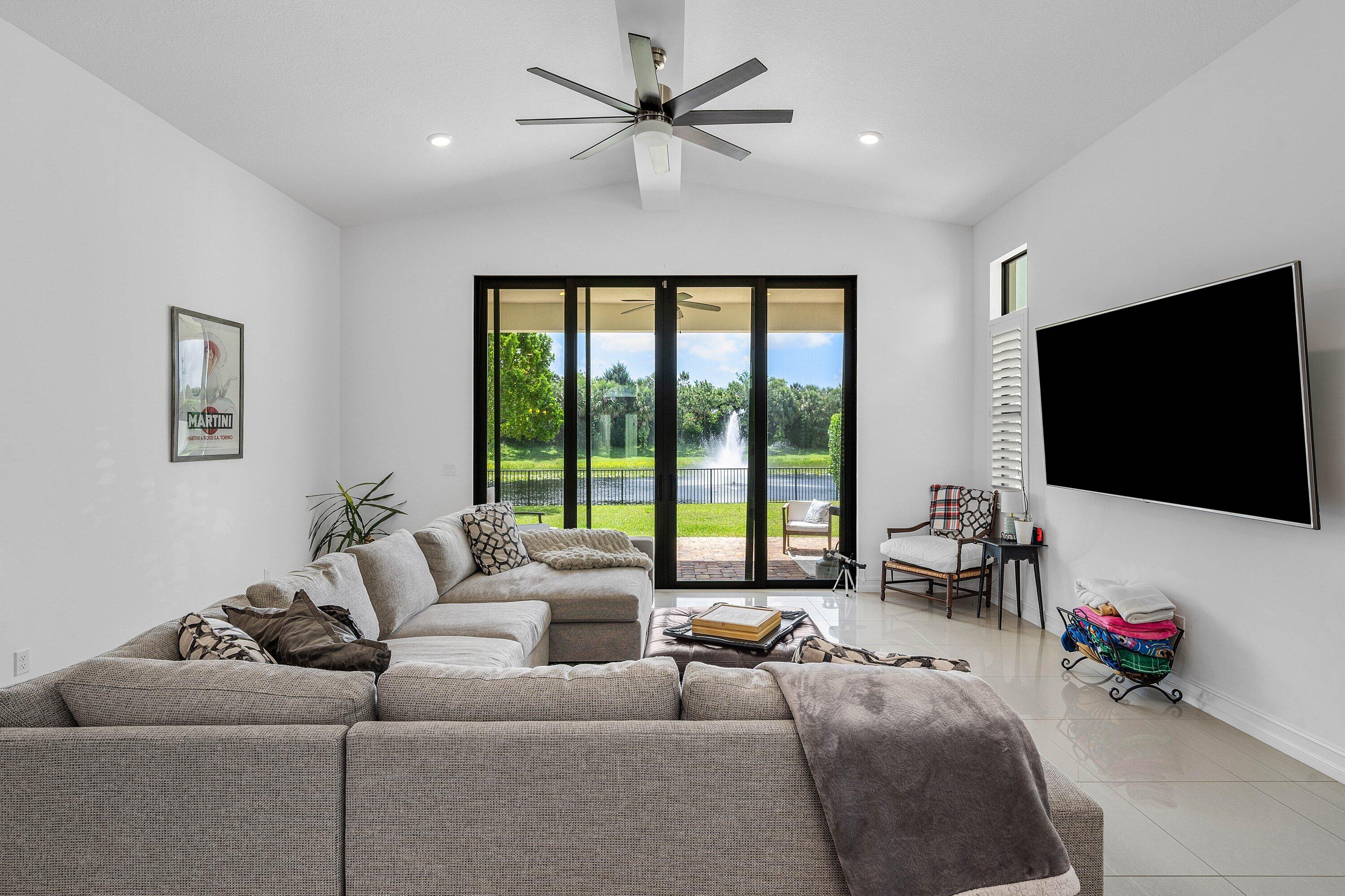 PALM MEADOWS ESTATES - Residential