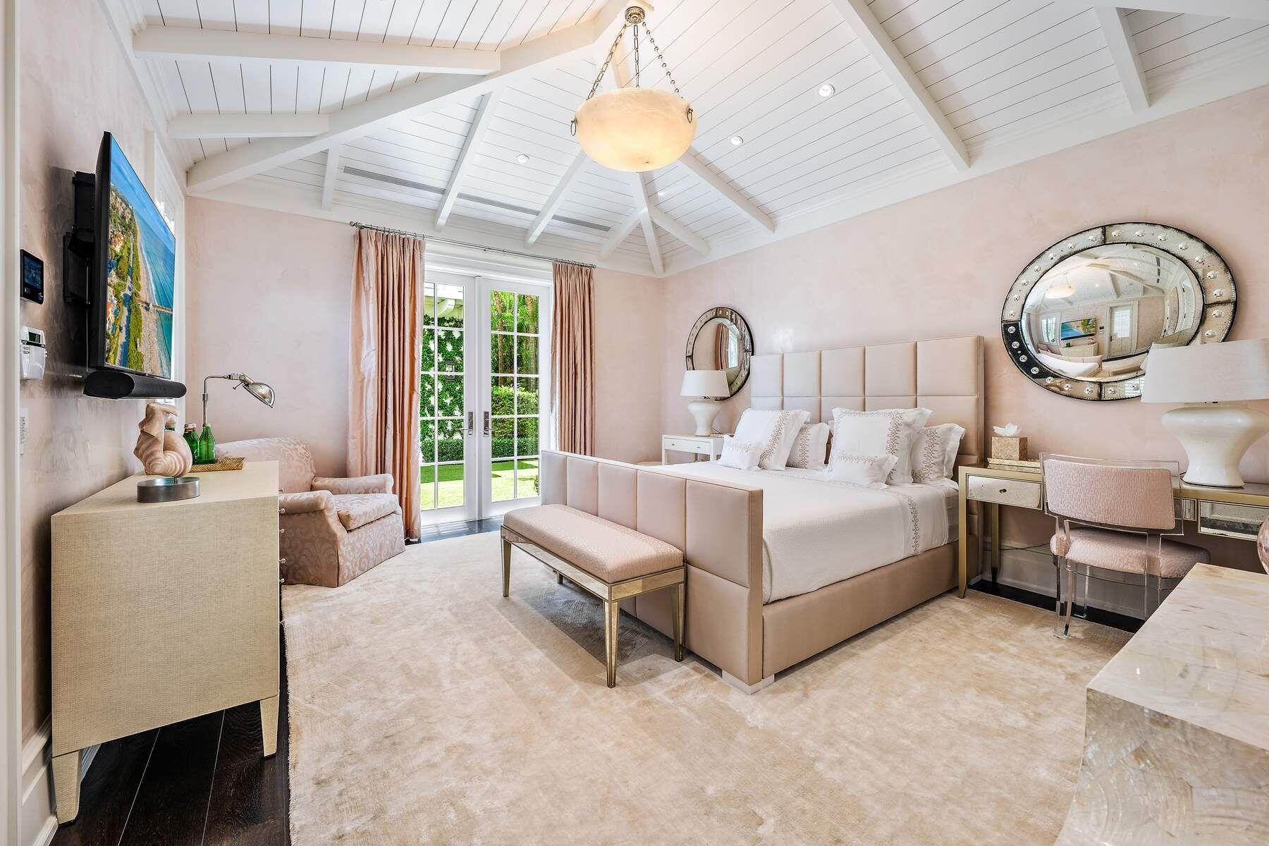EVERGLADES ISLAND - Residential