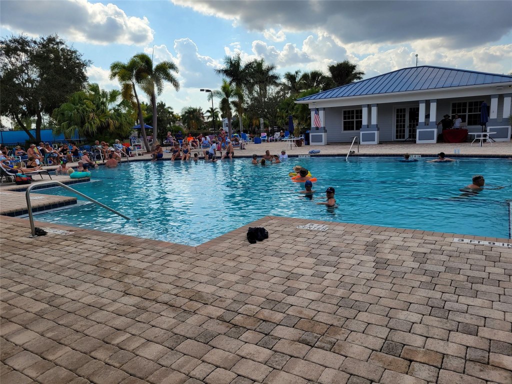 Silver Palms Rv Resort - Residential