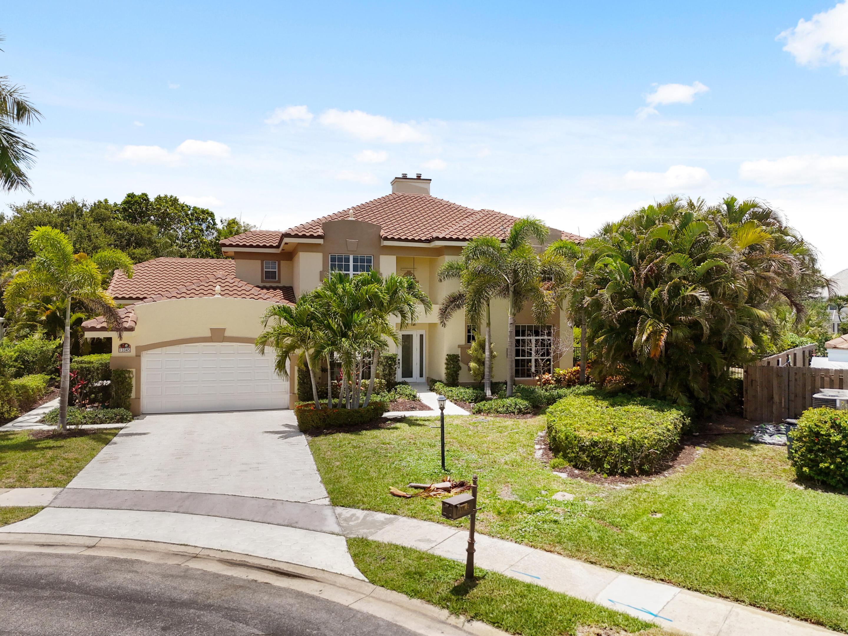 CRYSTAL POINTE 1 - Residential