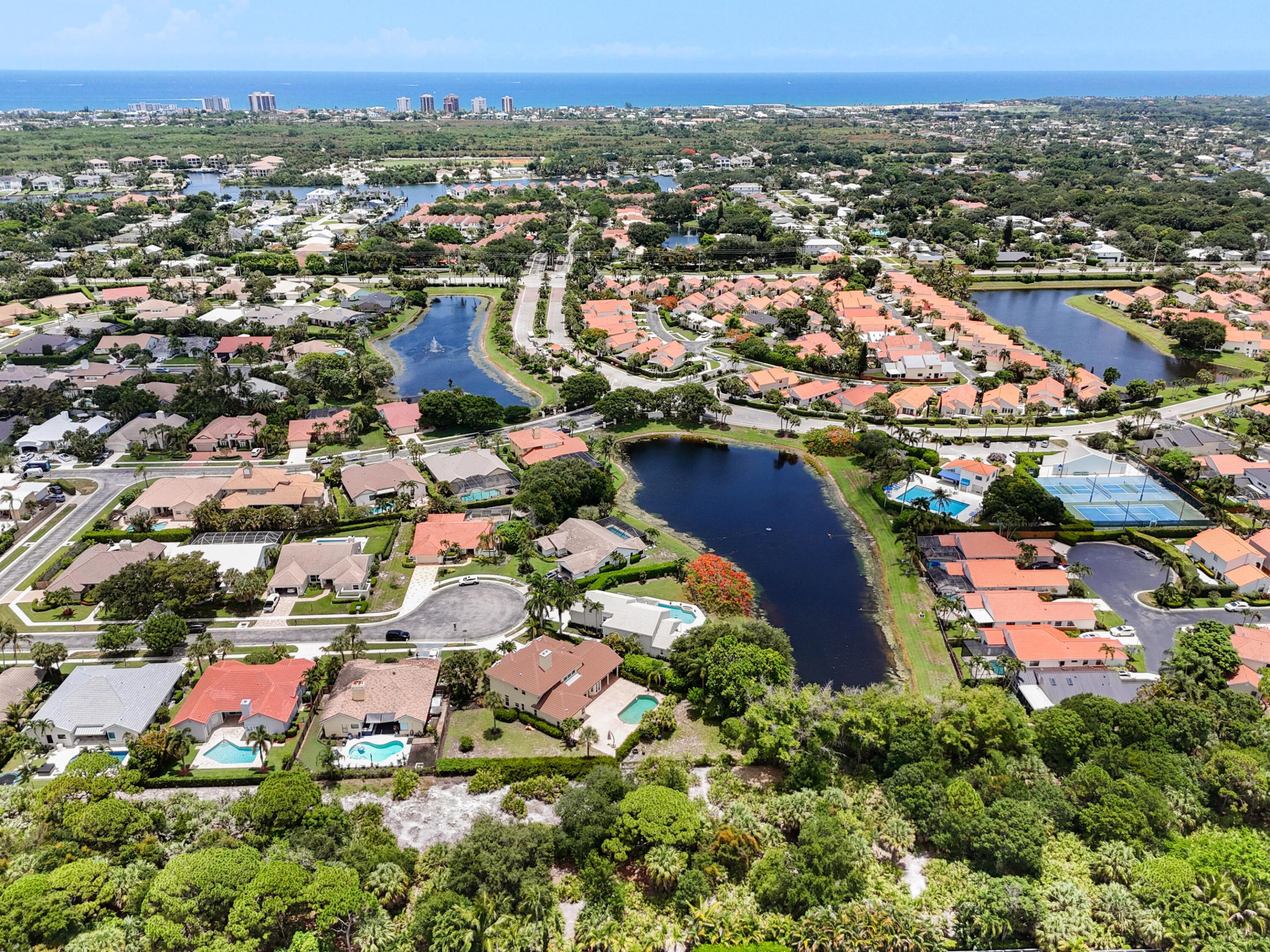 CRYSTAL POINTE 1 - Residential
