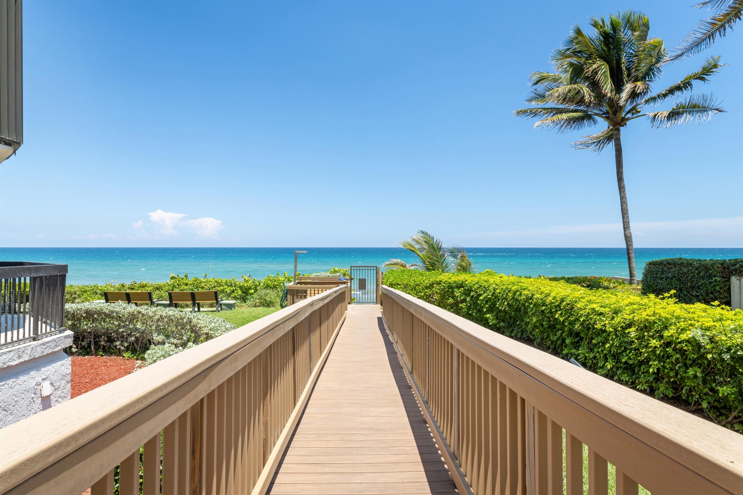 HILLSBORO OCEAN CLUB - Residential