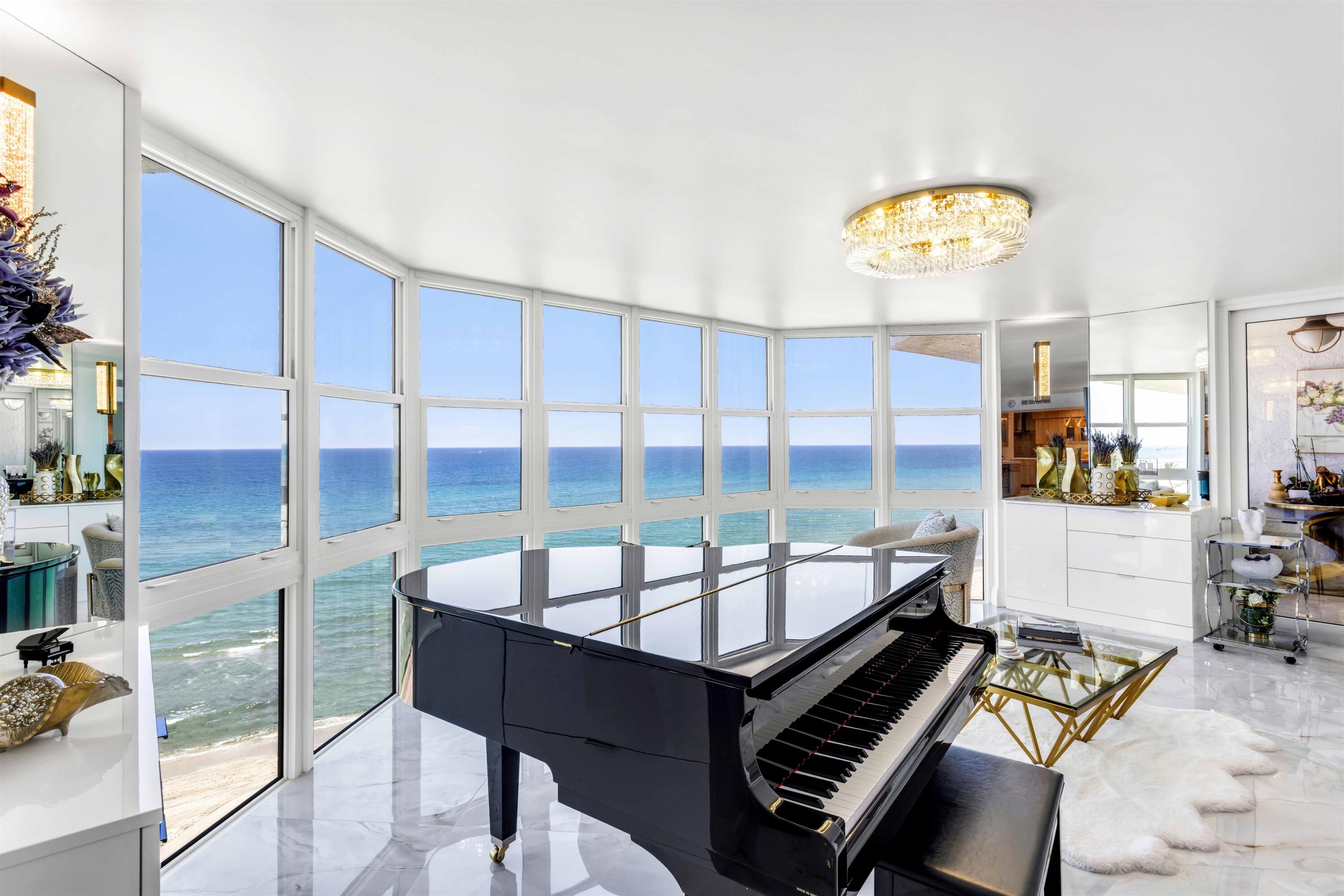 HILLSBORO OCEAN CLUB - Residential