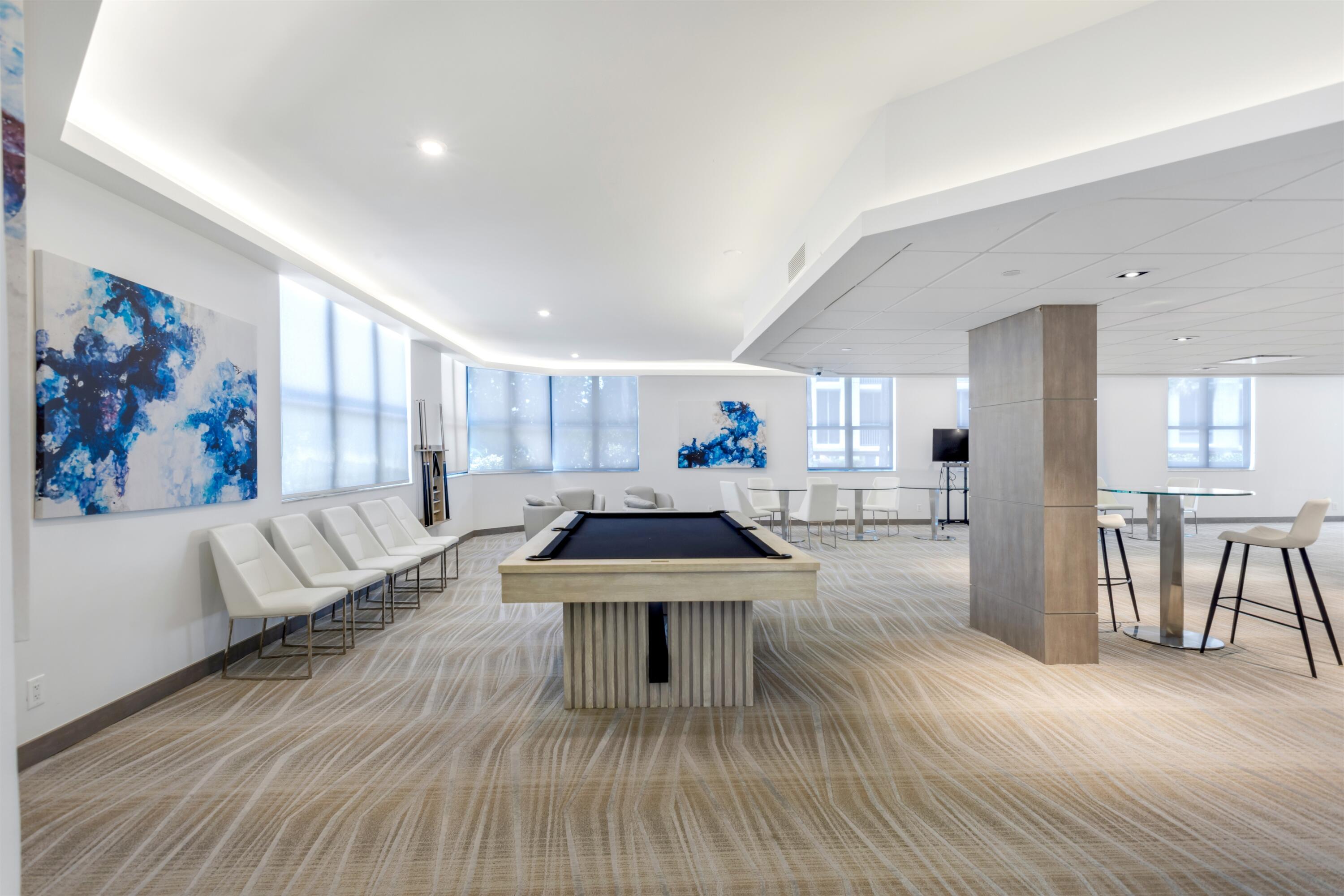 HILLSBORO OCEAN CLUB - Residential