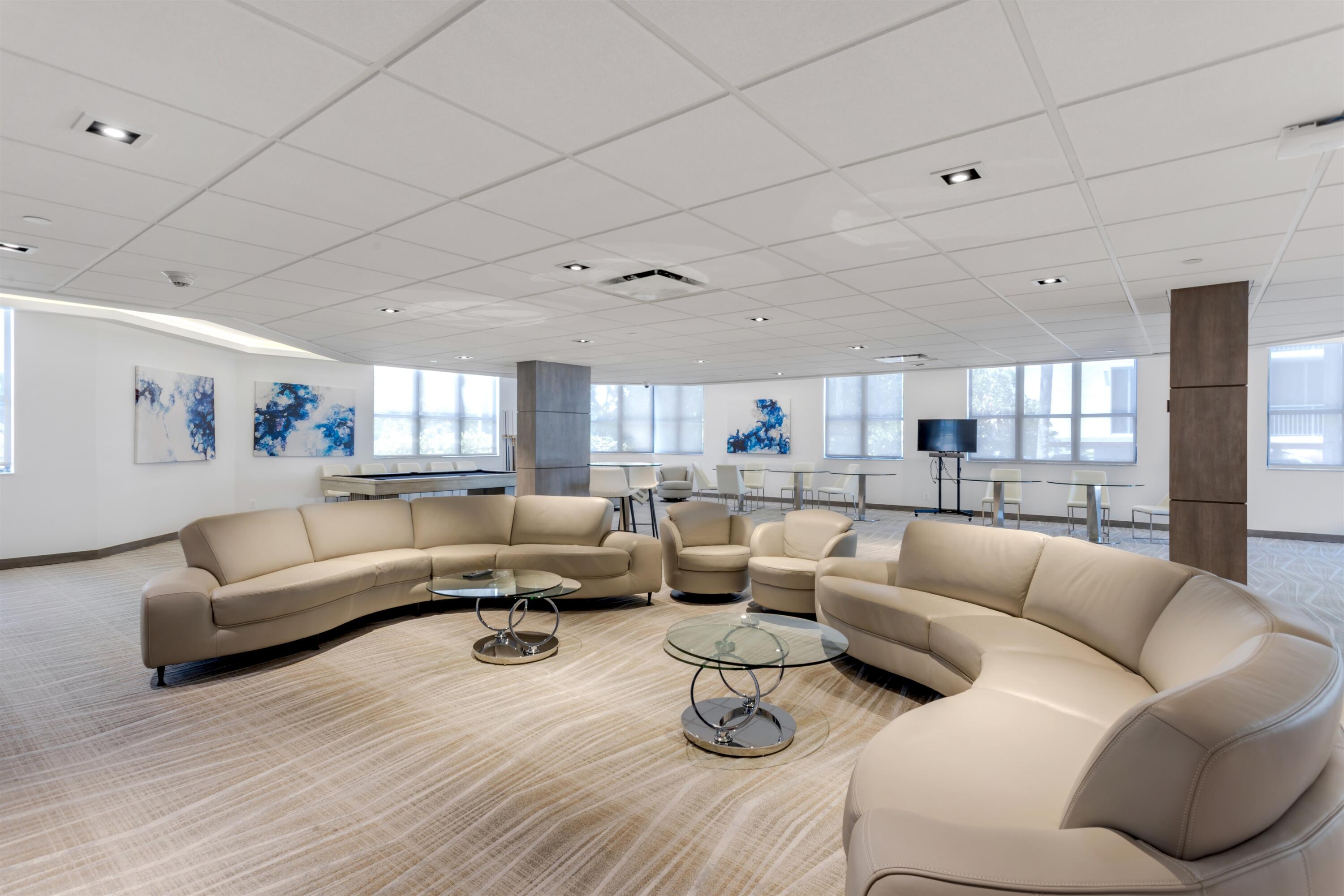 HILLSBORO OCEAN CLUB - Residential