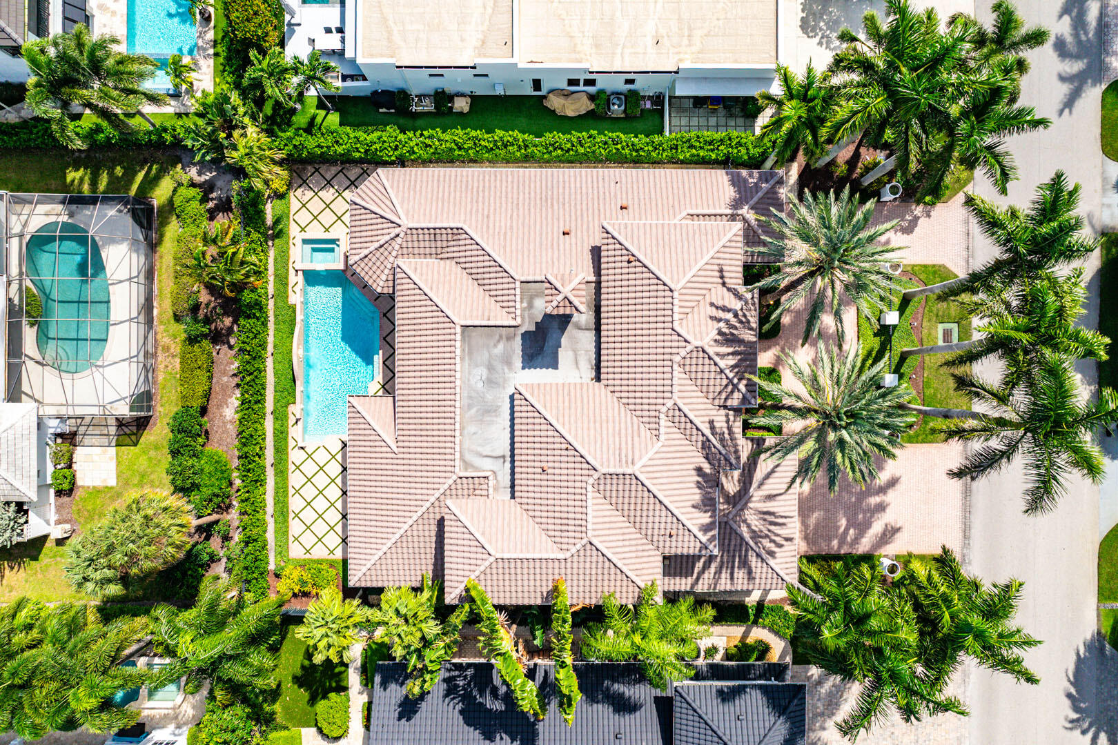 ROYAL PALM YACHT & COUNTRY CLUB - Residential