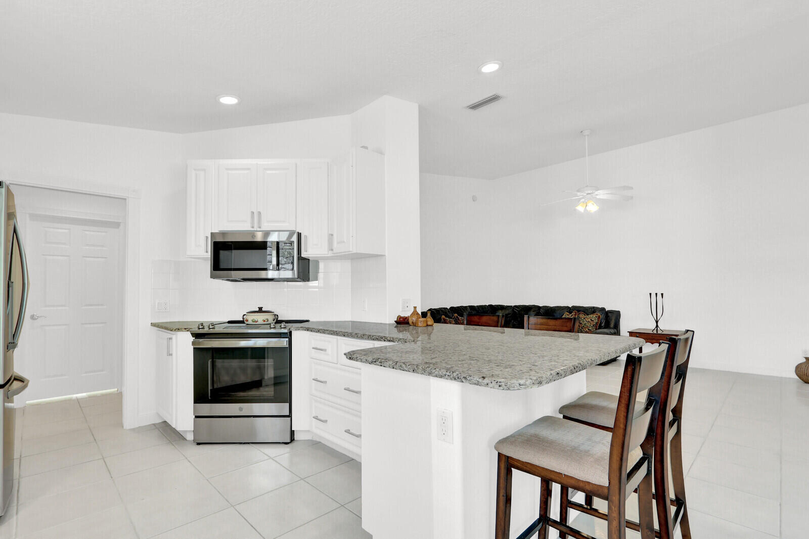 Magnolia Bay - Residential