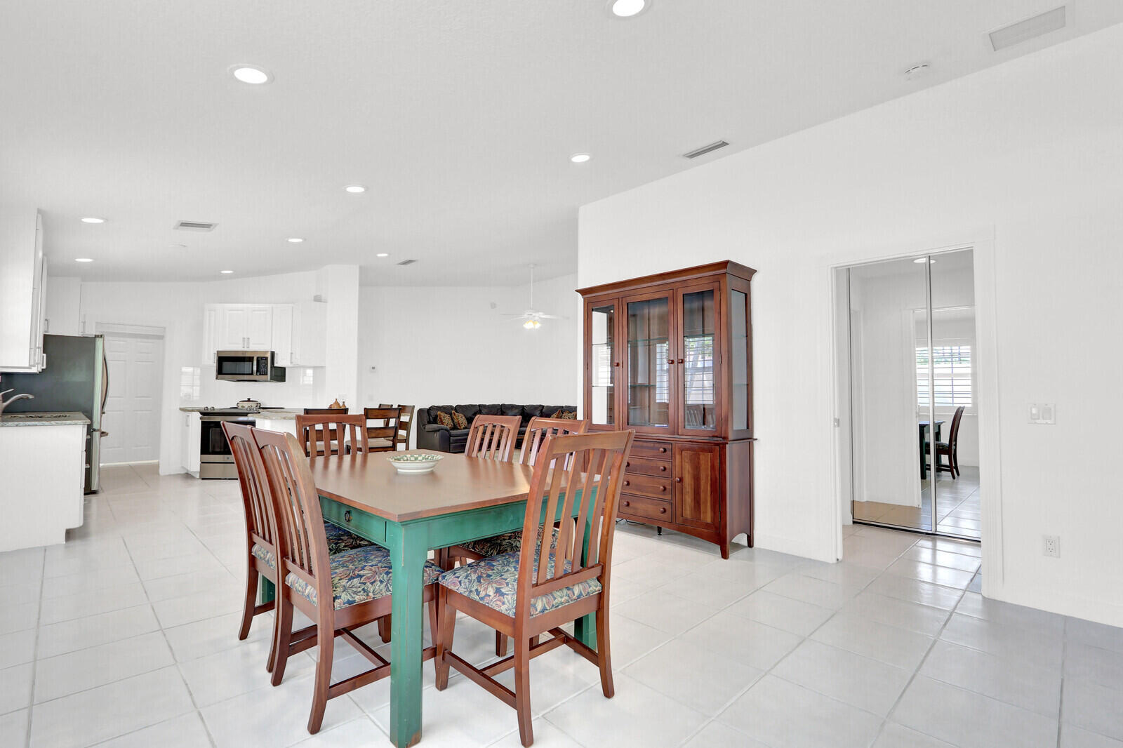Magnolia Bay - Residential
