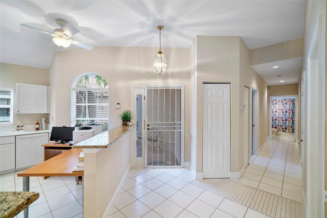 Mizner Pointe - Residential