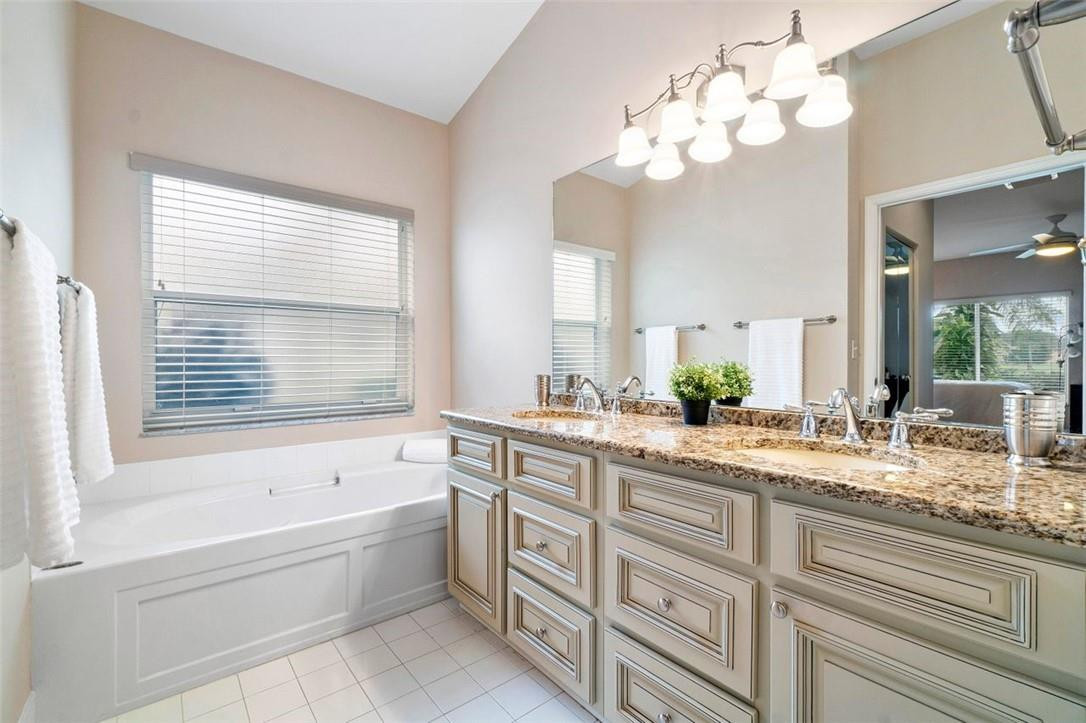 Mizner Pointe - Residential