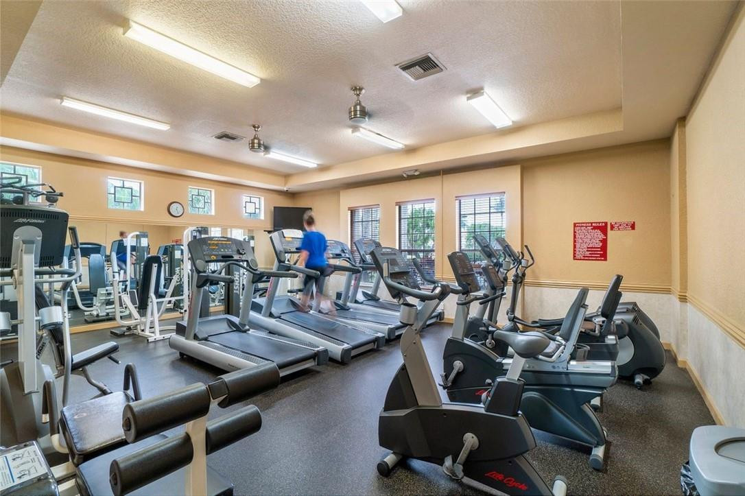 Mizner Pointe - Residential
