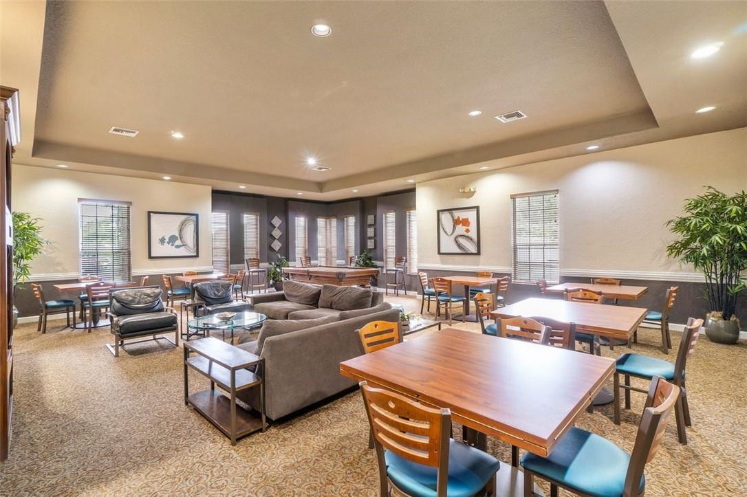 Mizner Pointe - Residential