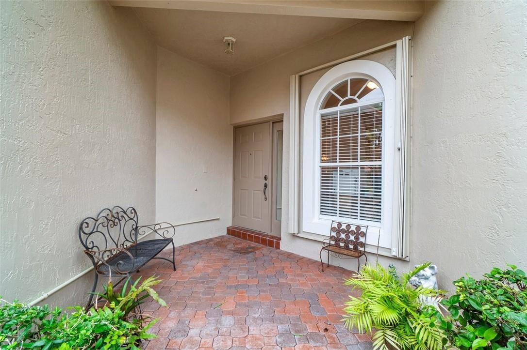 Mizner Pointe - Residential
