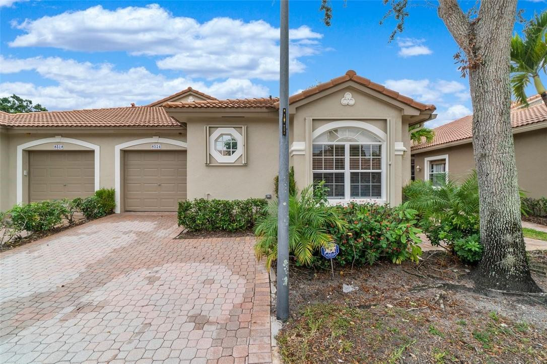 Mizner Pointe - Residential