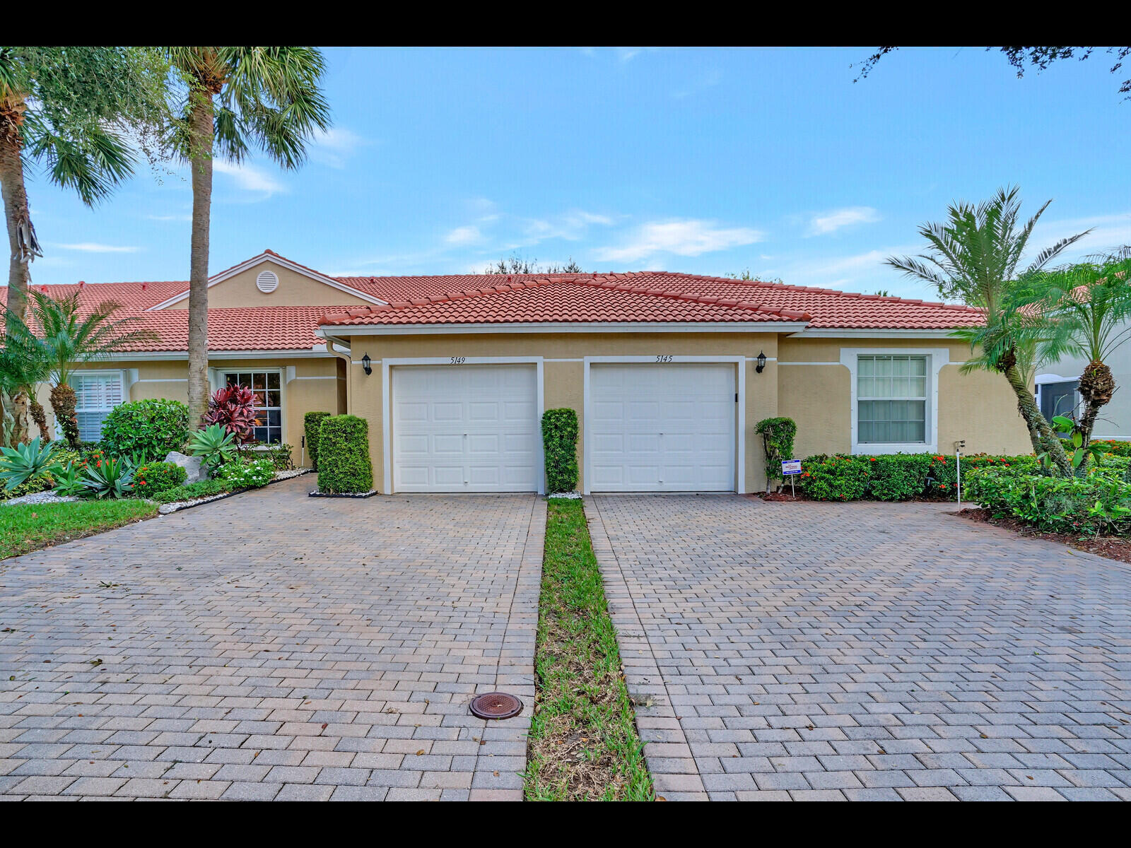 TUSCANY BAY - Residential