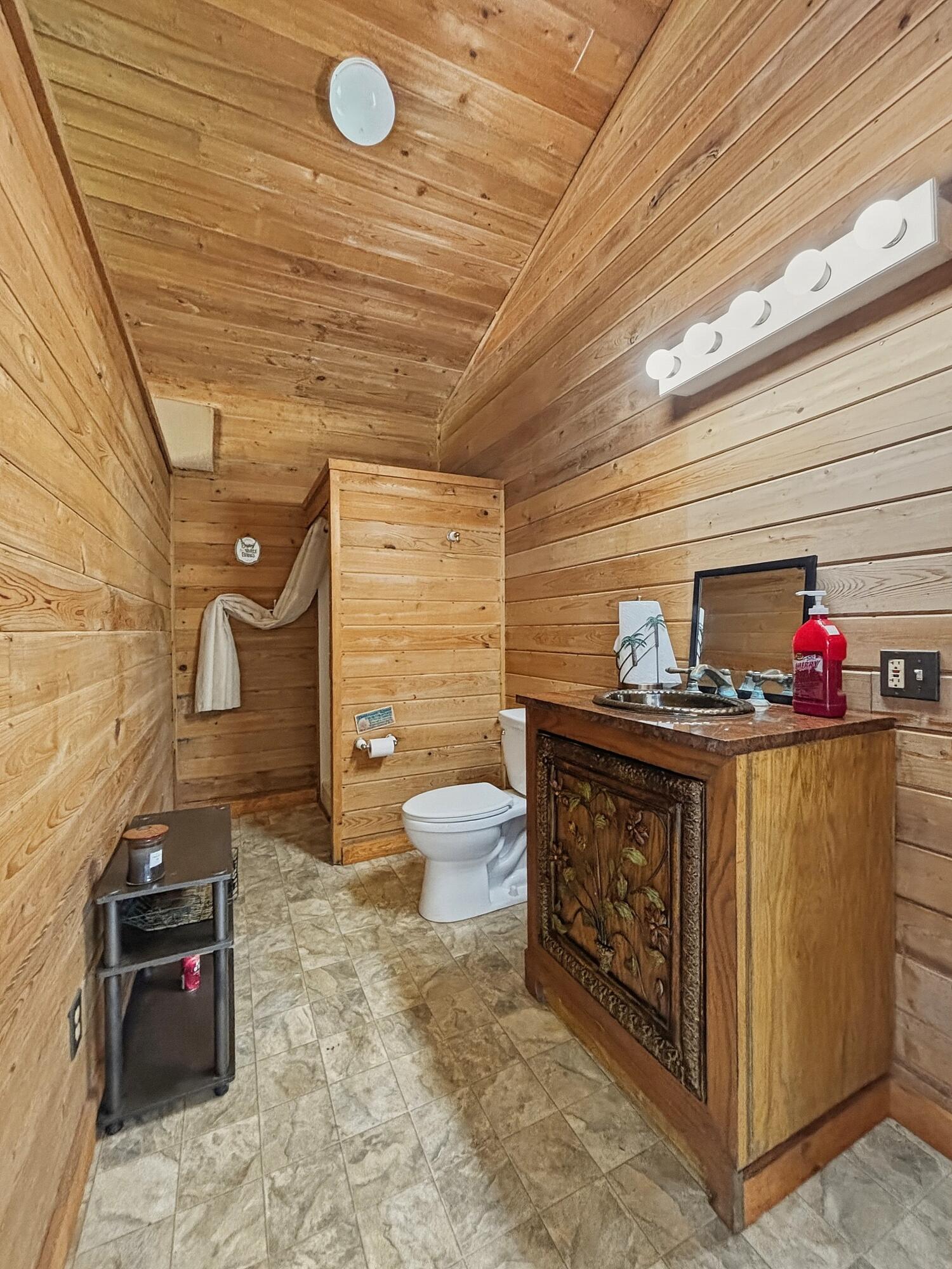METES AND BOUNDS - Residential
