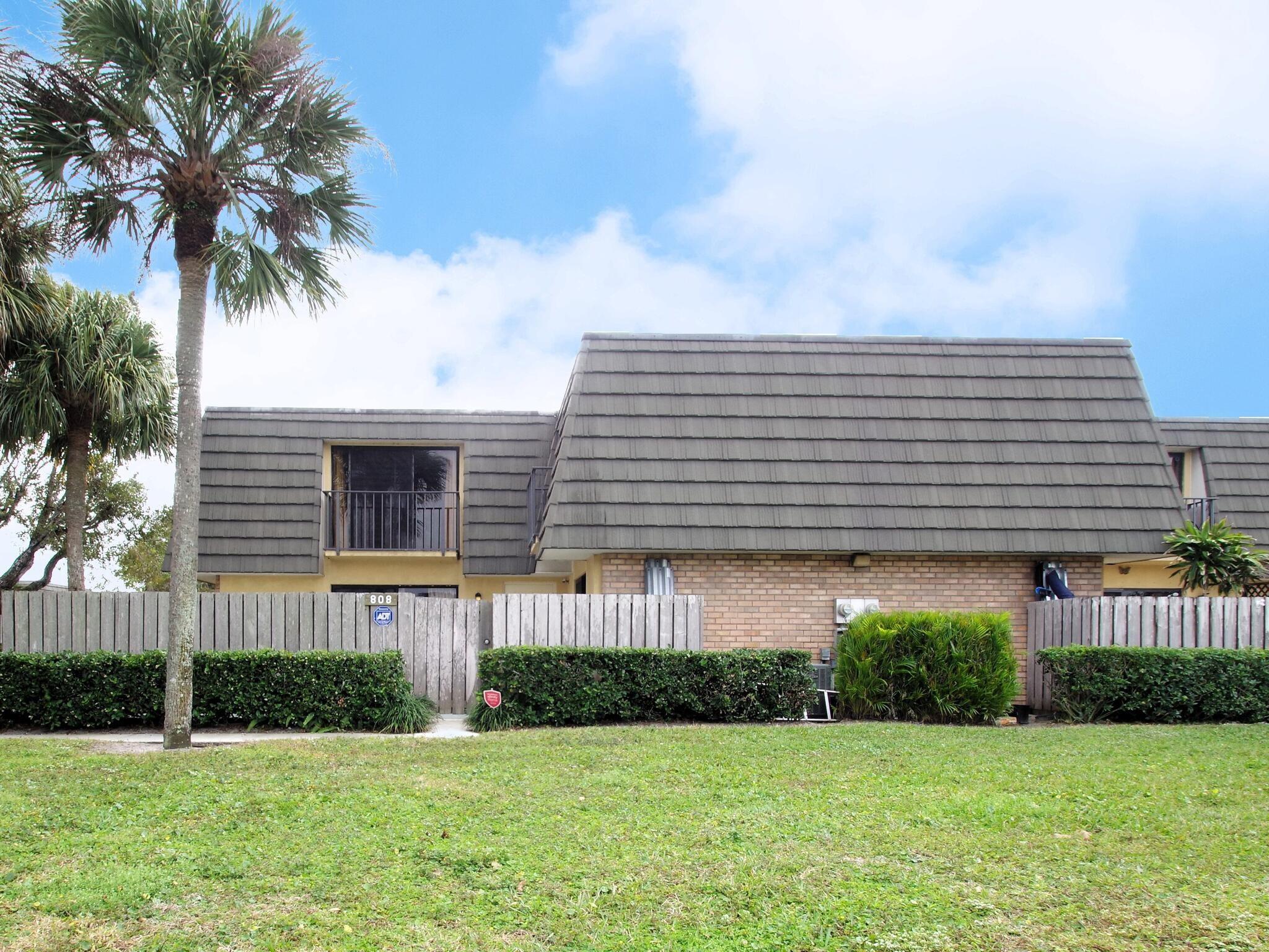 VILLAGE OF SANDALWOOD LAK - Residential