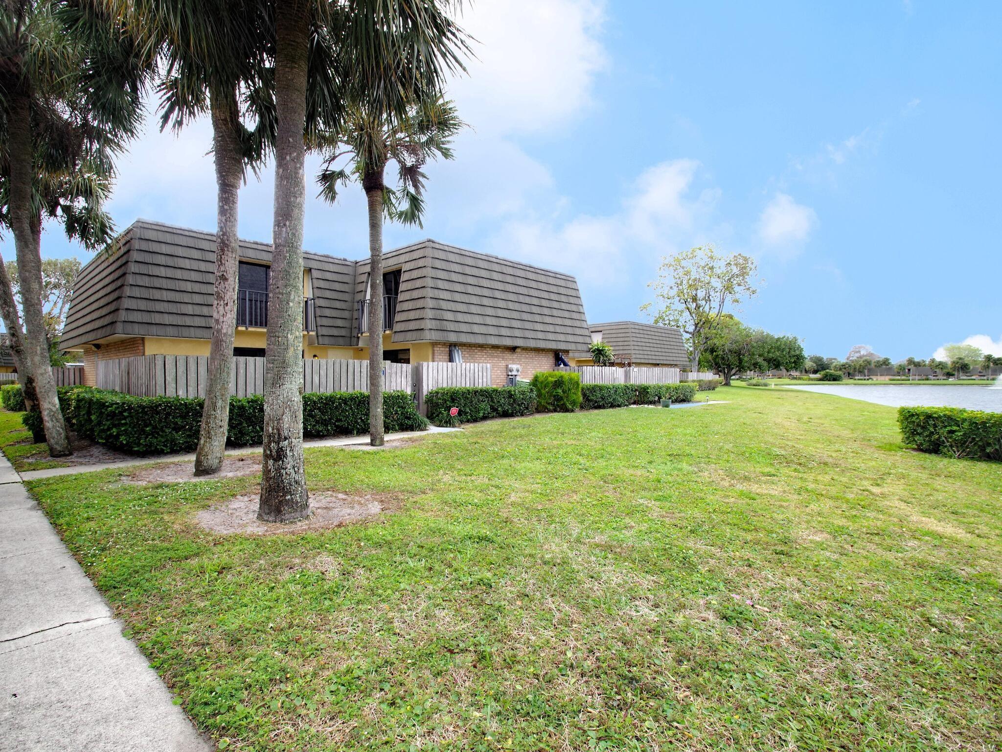 VILLAGE OF SANDALWOOD LAK - Residential