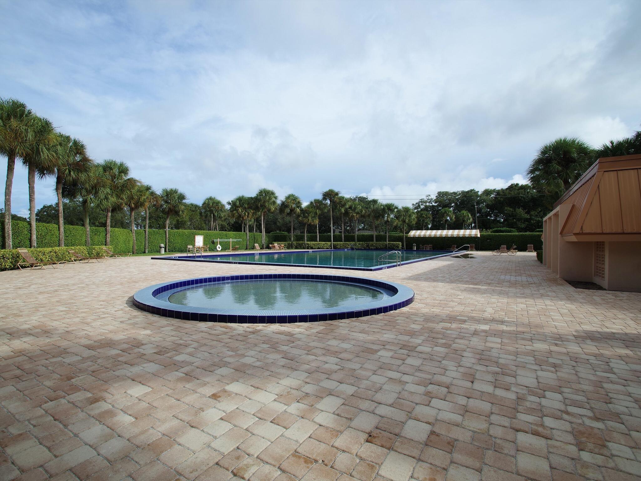VILLAGE OF SANDALWOOD LAK - Residential