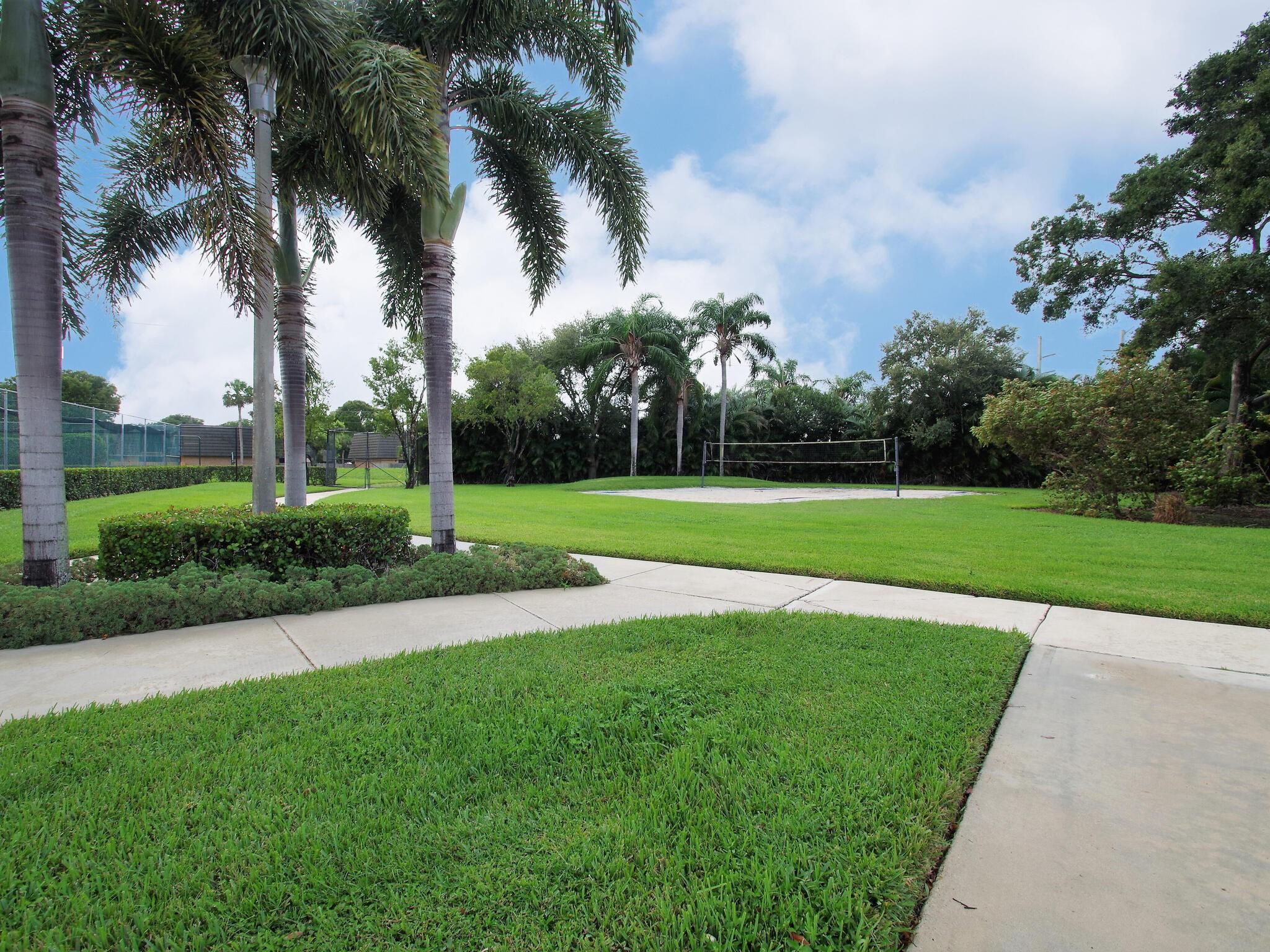 VILLAGE OF SANDALWOOD LAK - Residential