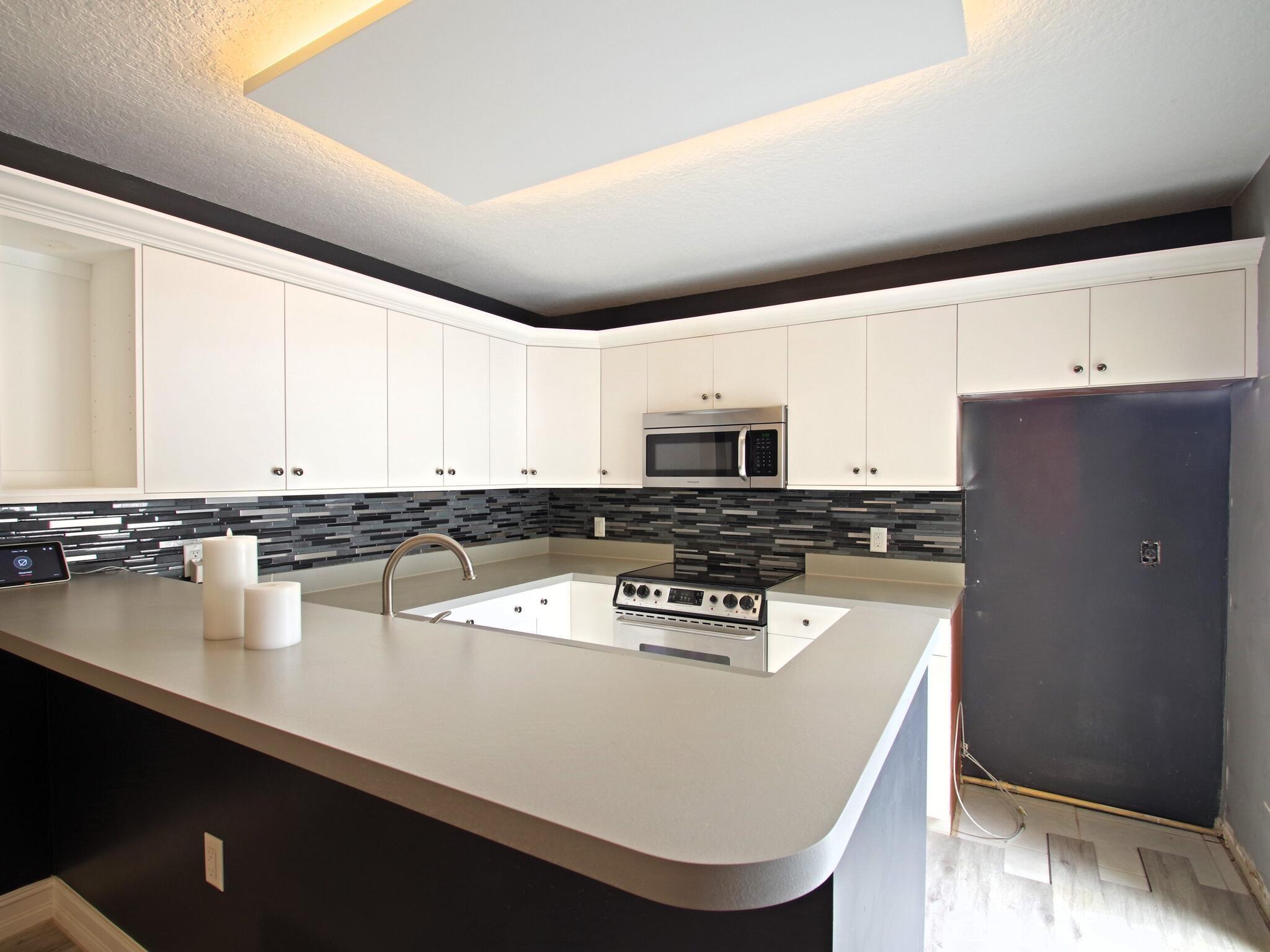 VILLAGE OF SANDALWOOD LAK - Residential