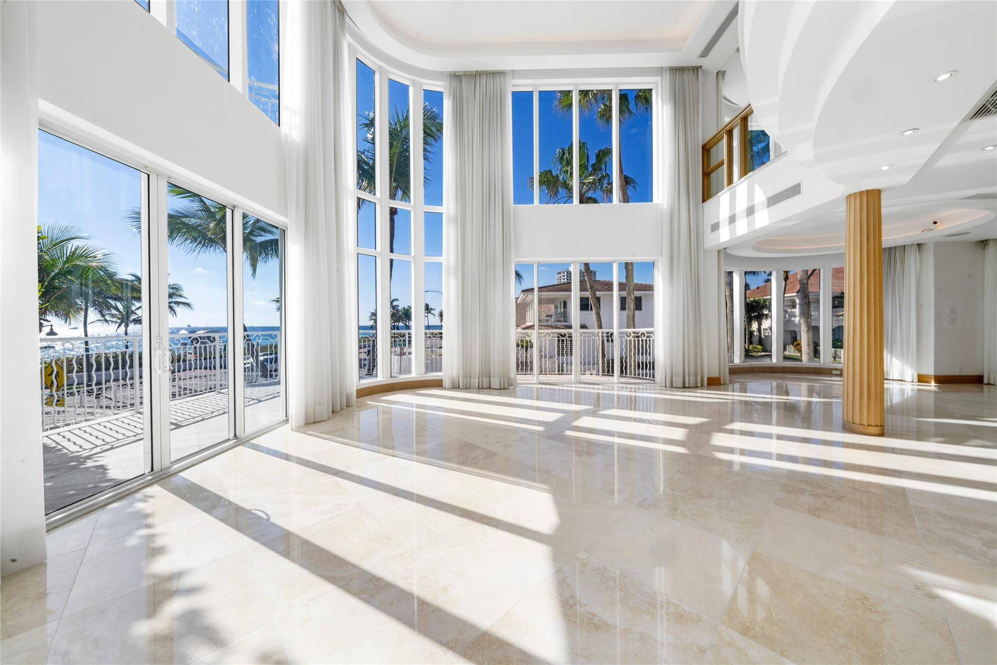 Las Olas By The Sea Ext 3 - Residential