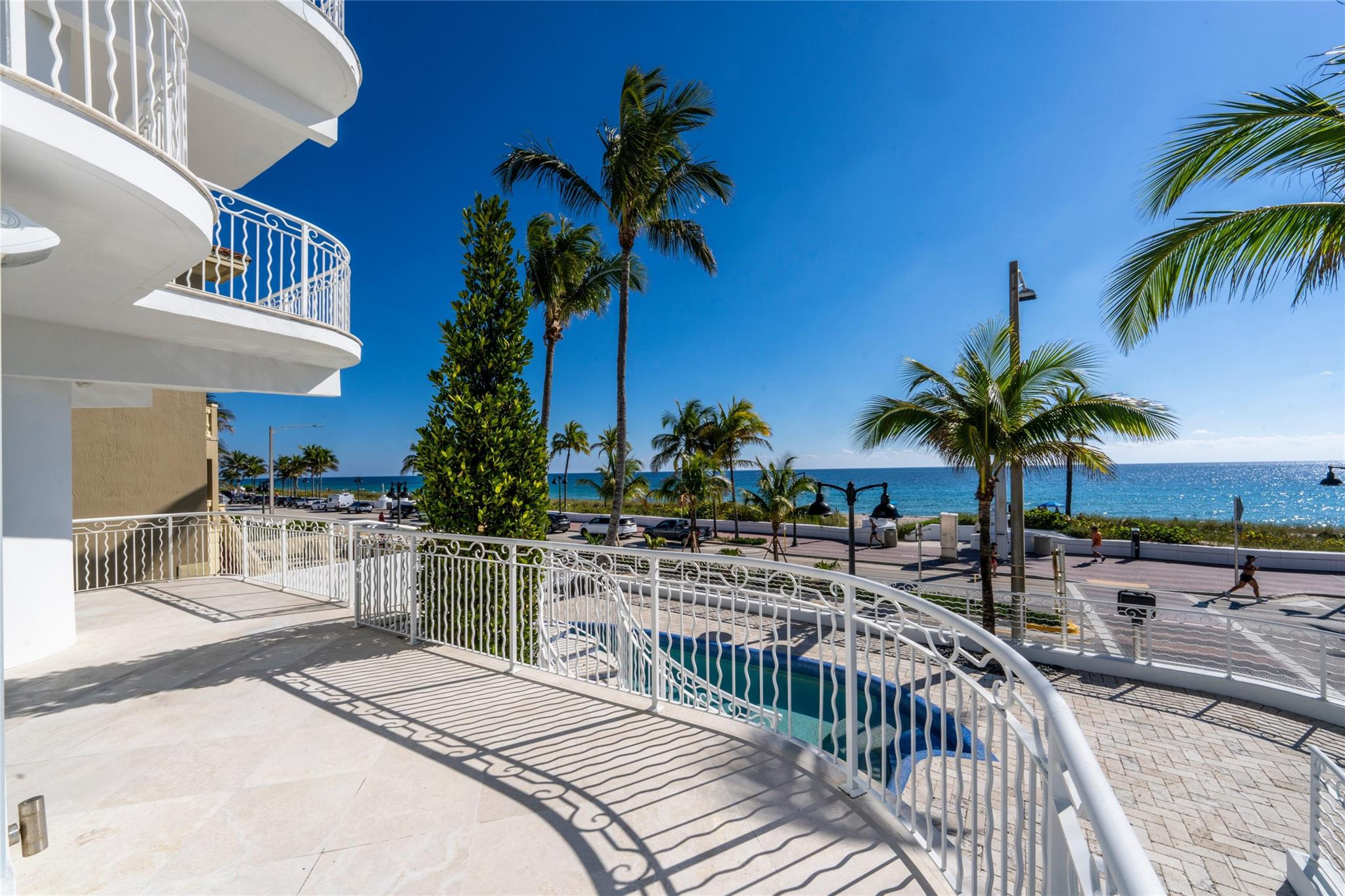 Las Olas By The Sea Ext 3 - Residential
