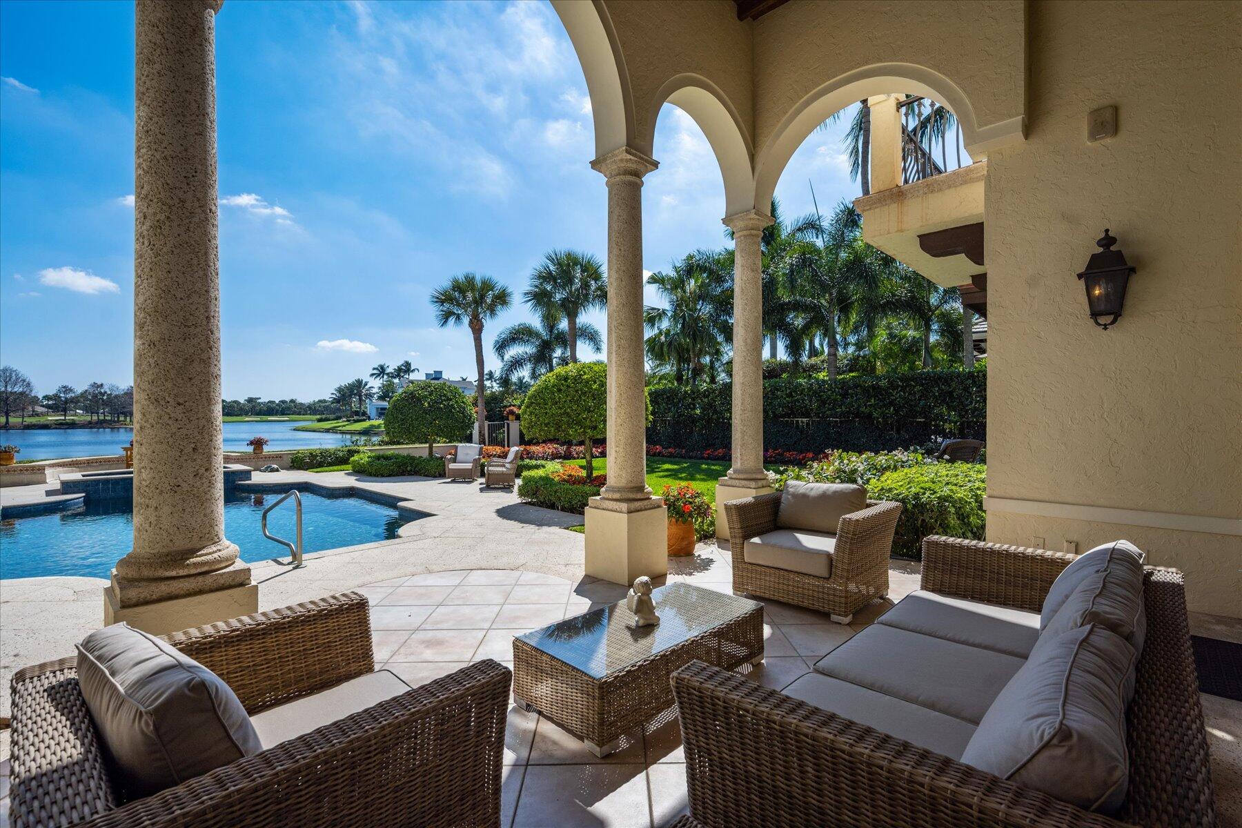 LOXAHATCHEE CLUB AT MAPLEWOOD 7 PH 2 - Residential