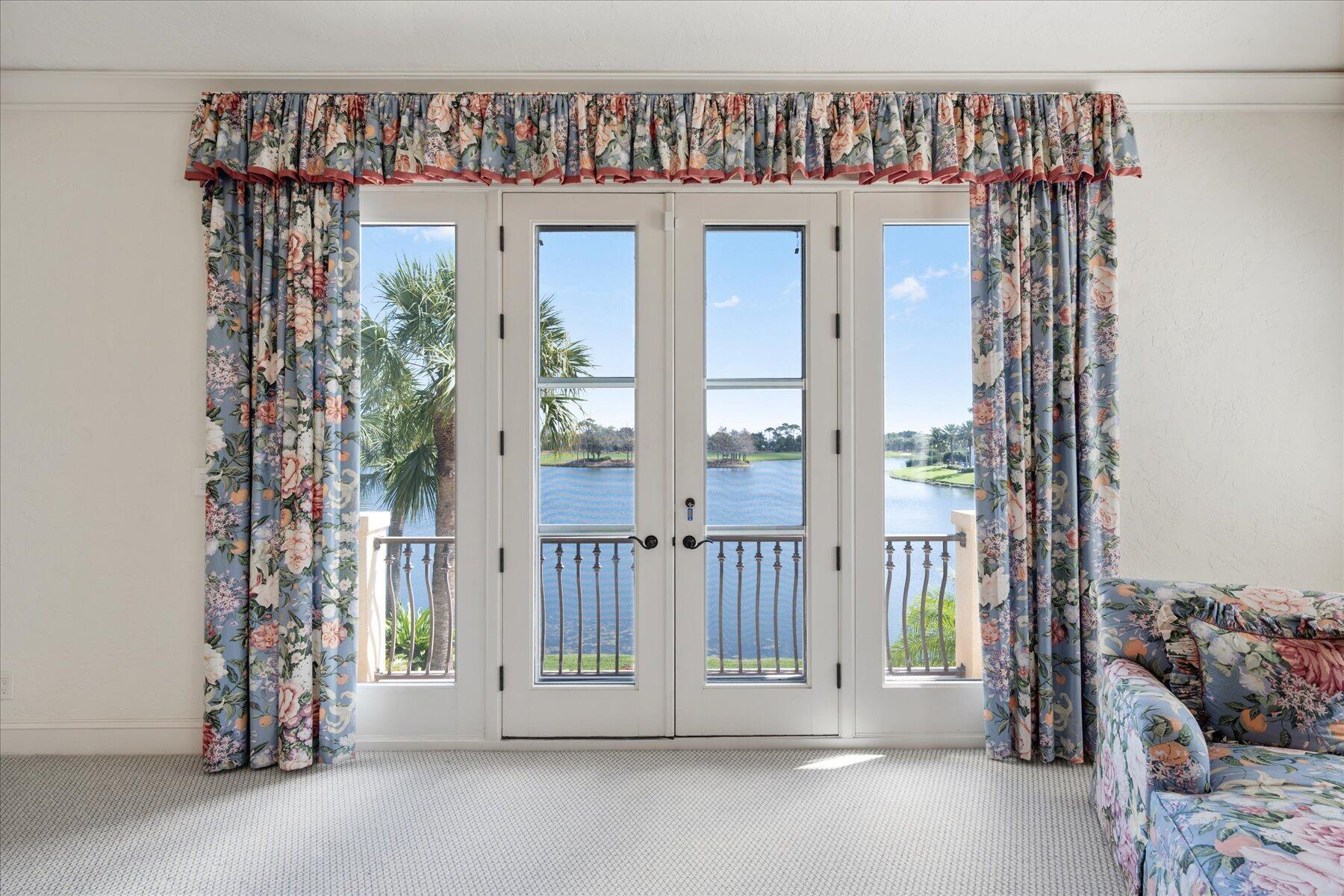 LOXAHATCHEE CLUB AT MAPLEWOOD 7 PH 2 - Residential