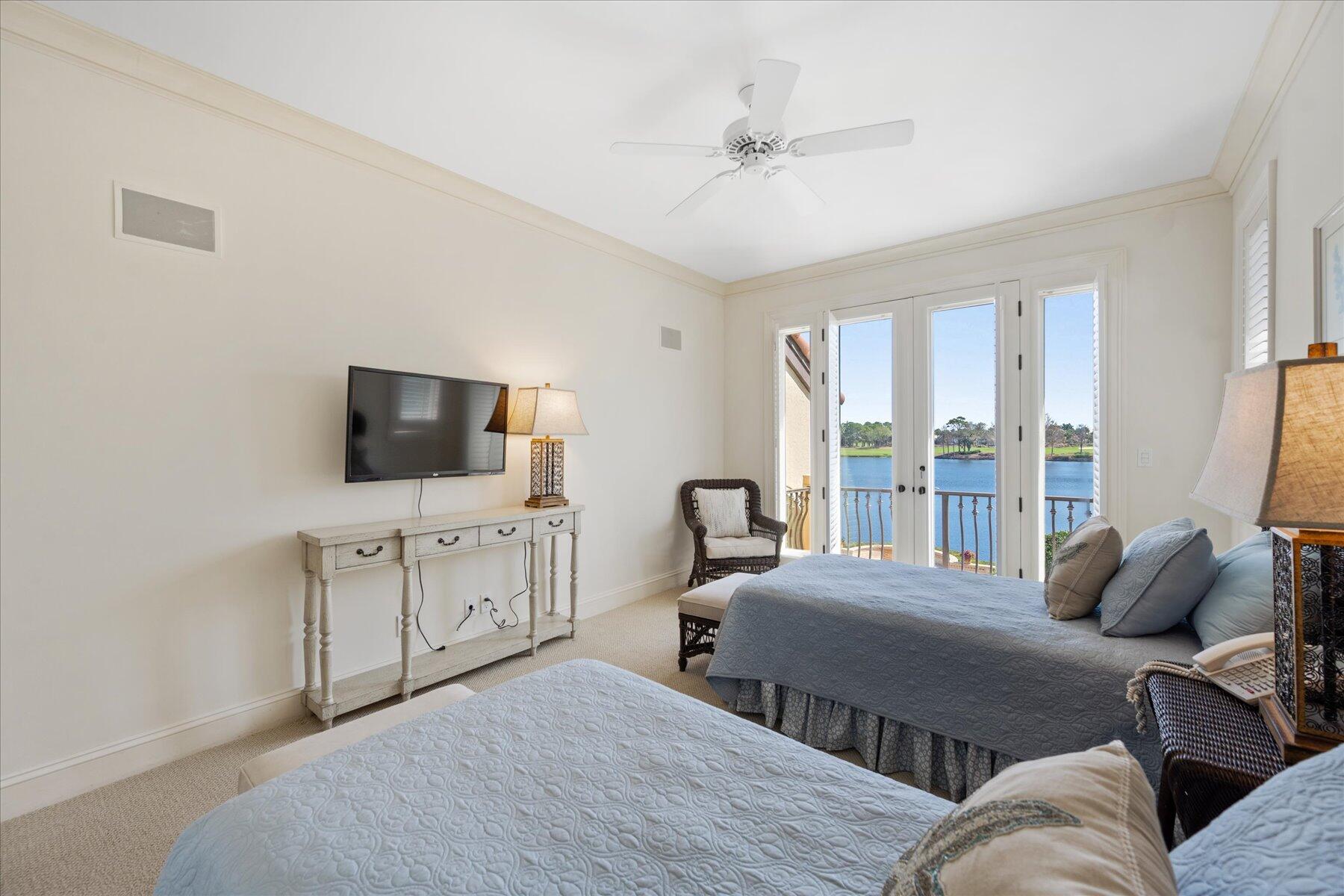 LOXAHATCHEE CLUB AT MAPLEWOOD 7 PH 2 - Residential