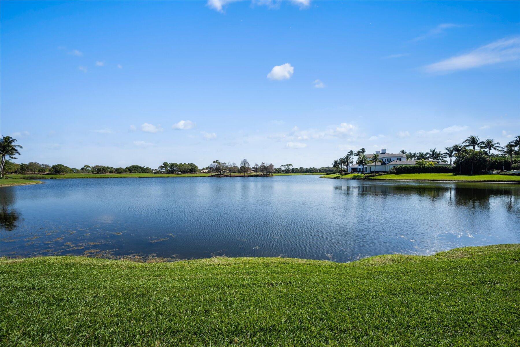 LOXAHATCHEE CLUB AT MAPLEWOOD 7 PH 2 - Residential