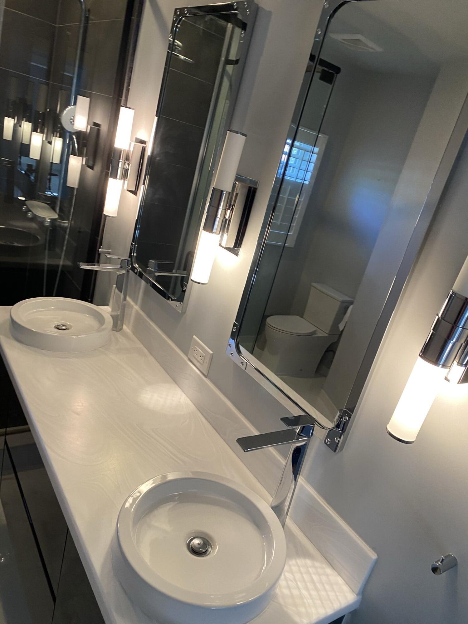 ROYAL OAK HILLS 1ST SEC - Residential Lease