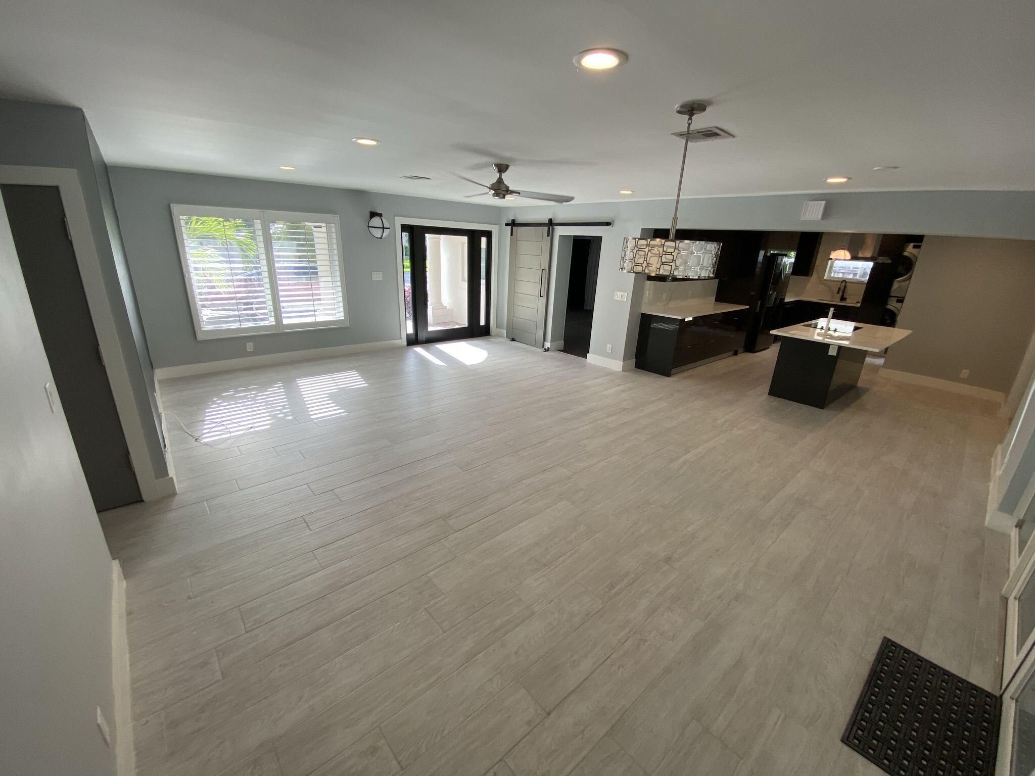 ROYAL OAK HILLS 1ST SEC - Residential Lease