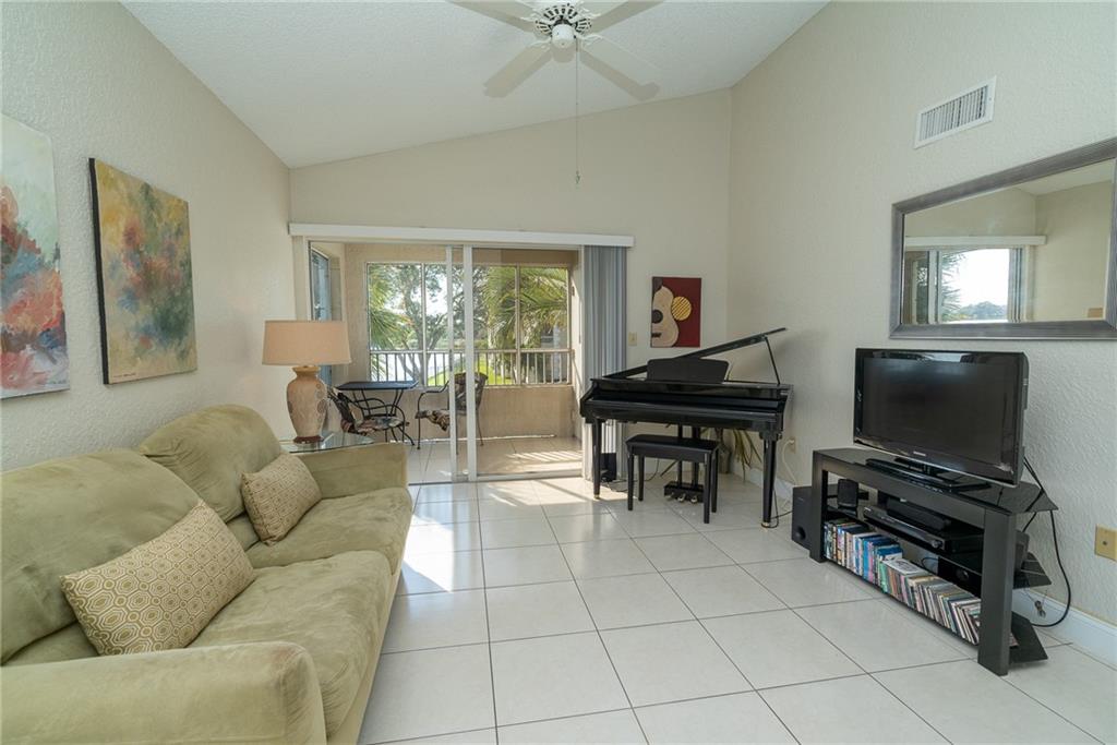 Lakeview Club - Residential