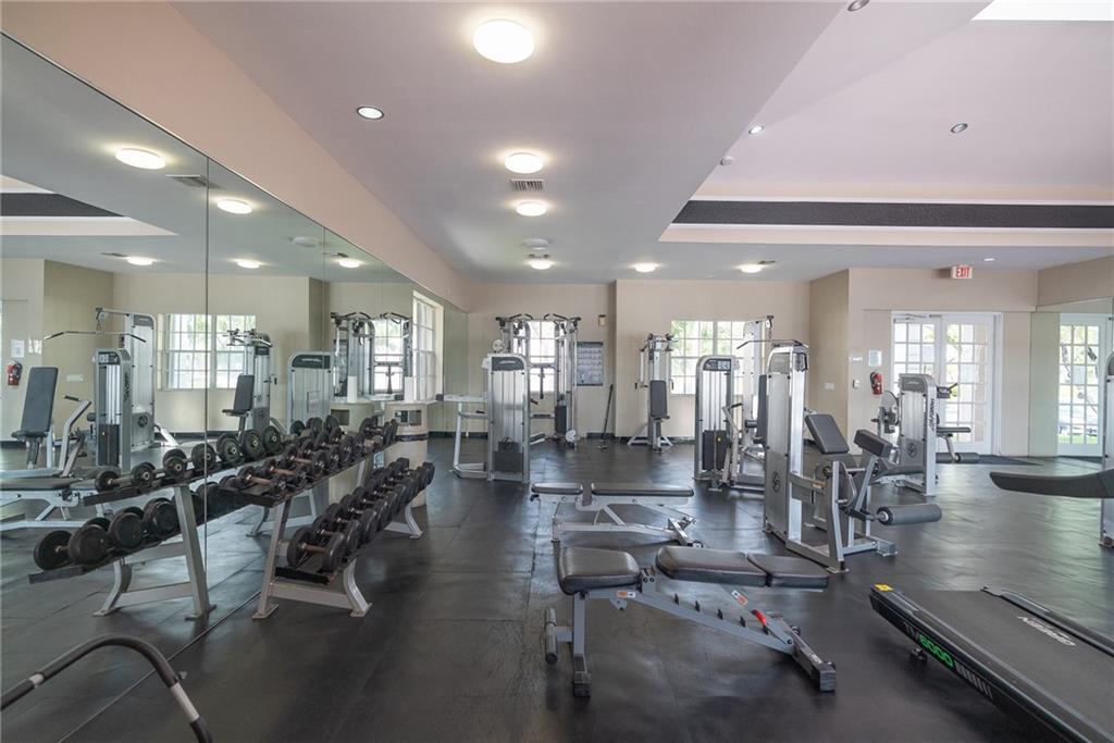 Lakeview Club - Residential
