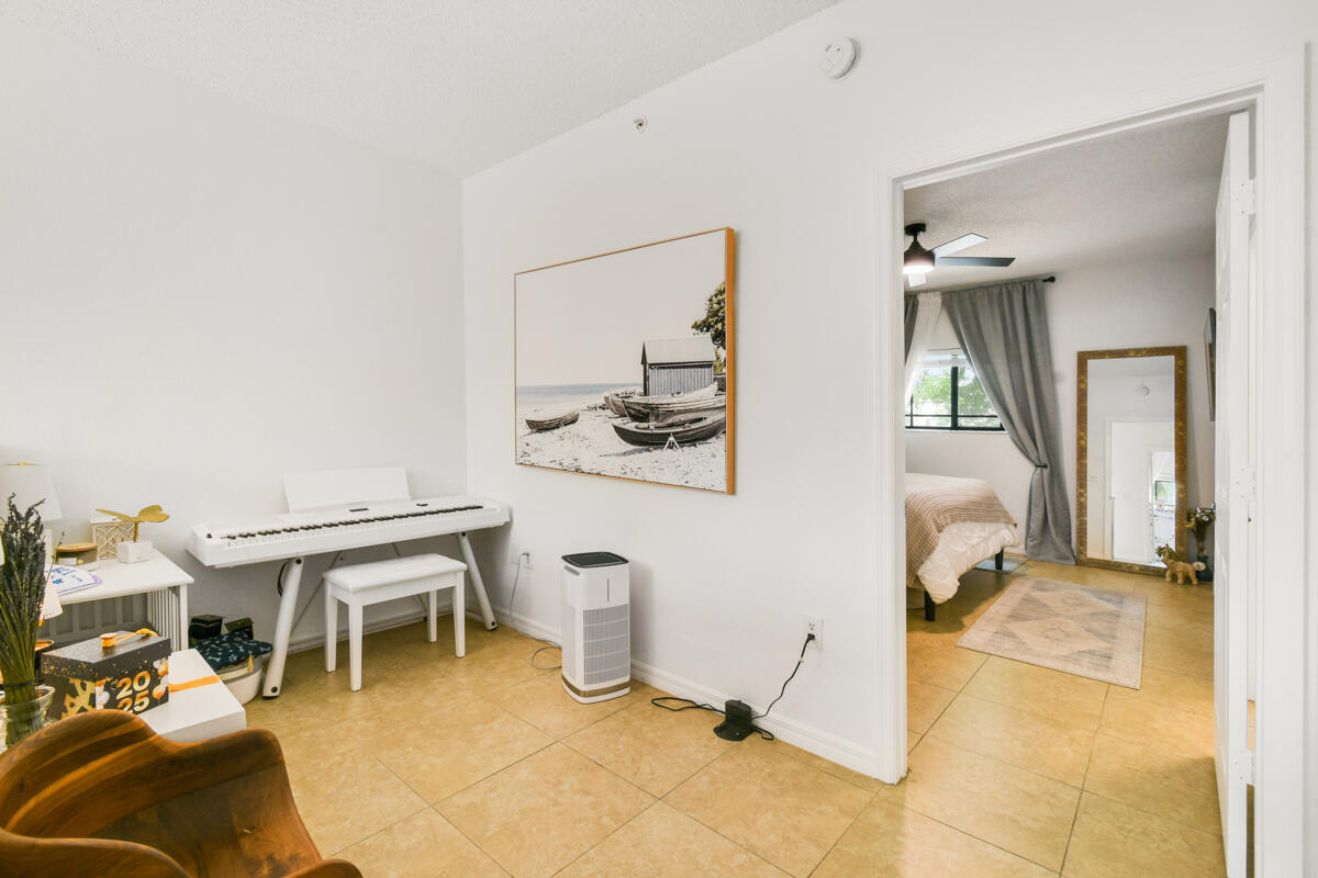 SAN MATERA THE GARDENS CONDO - Residential Lease
